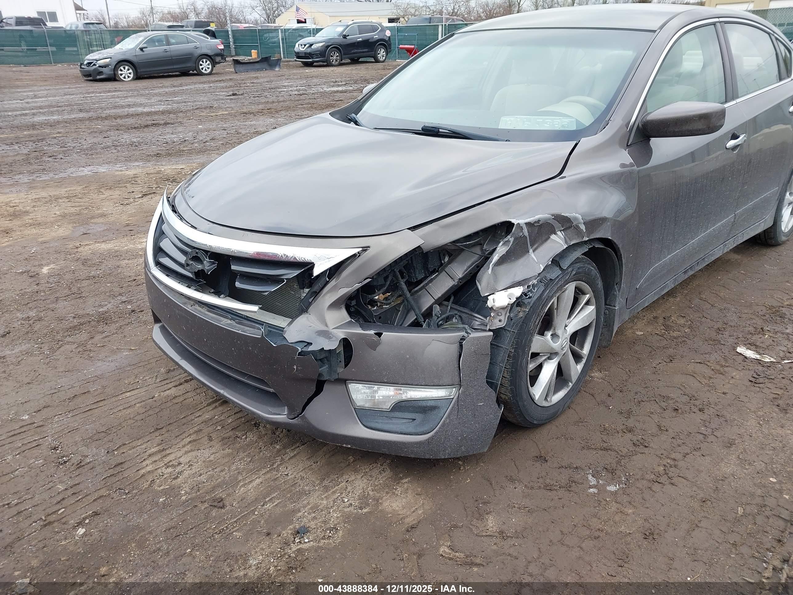 NISSAN ALTIMA image 6
