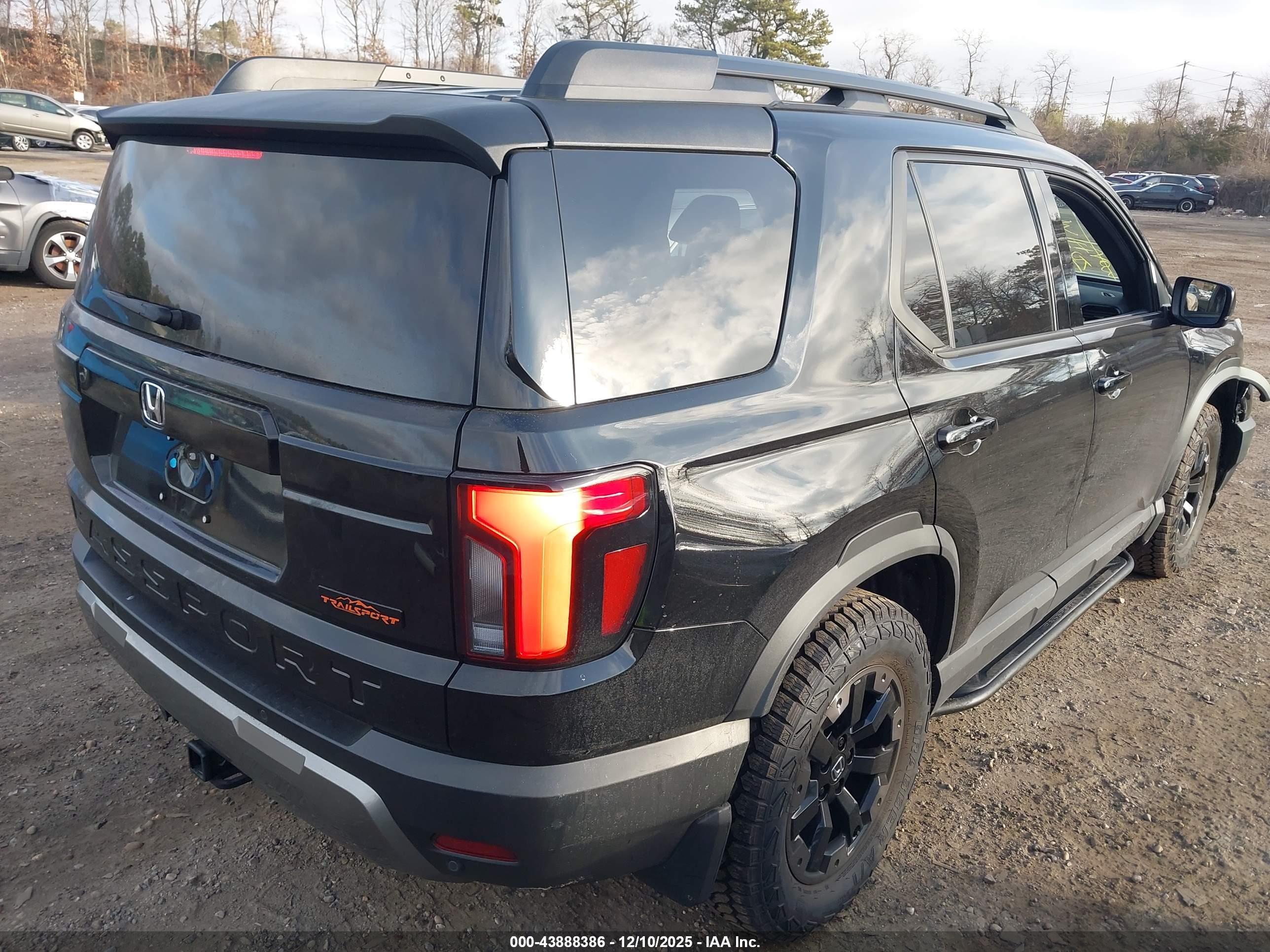 HONDA PASSPORT image 4