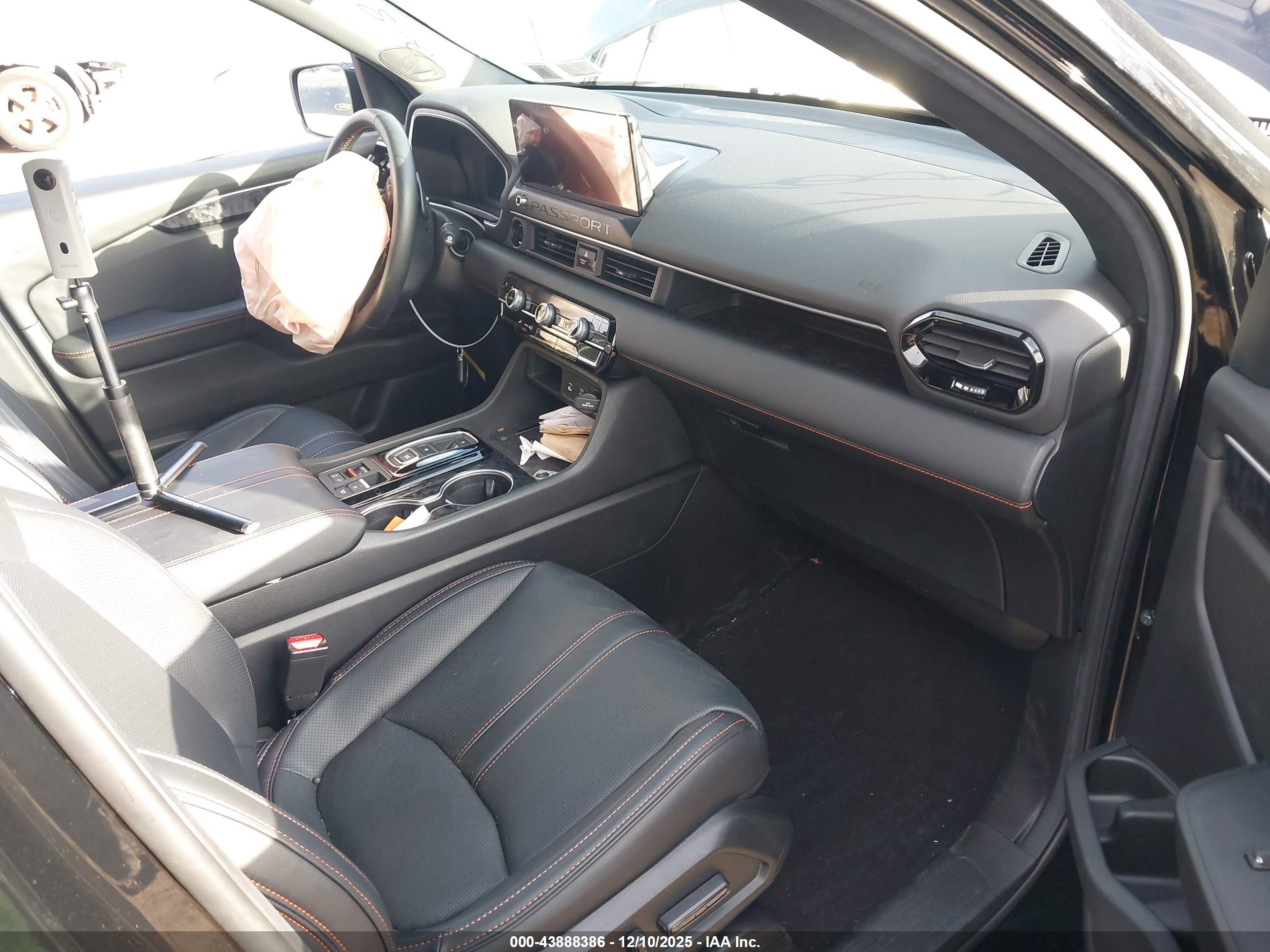 HONDA PASSPORT image 5