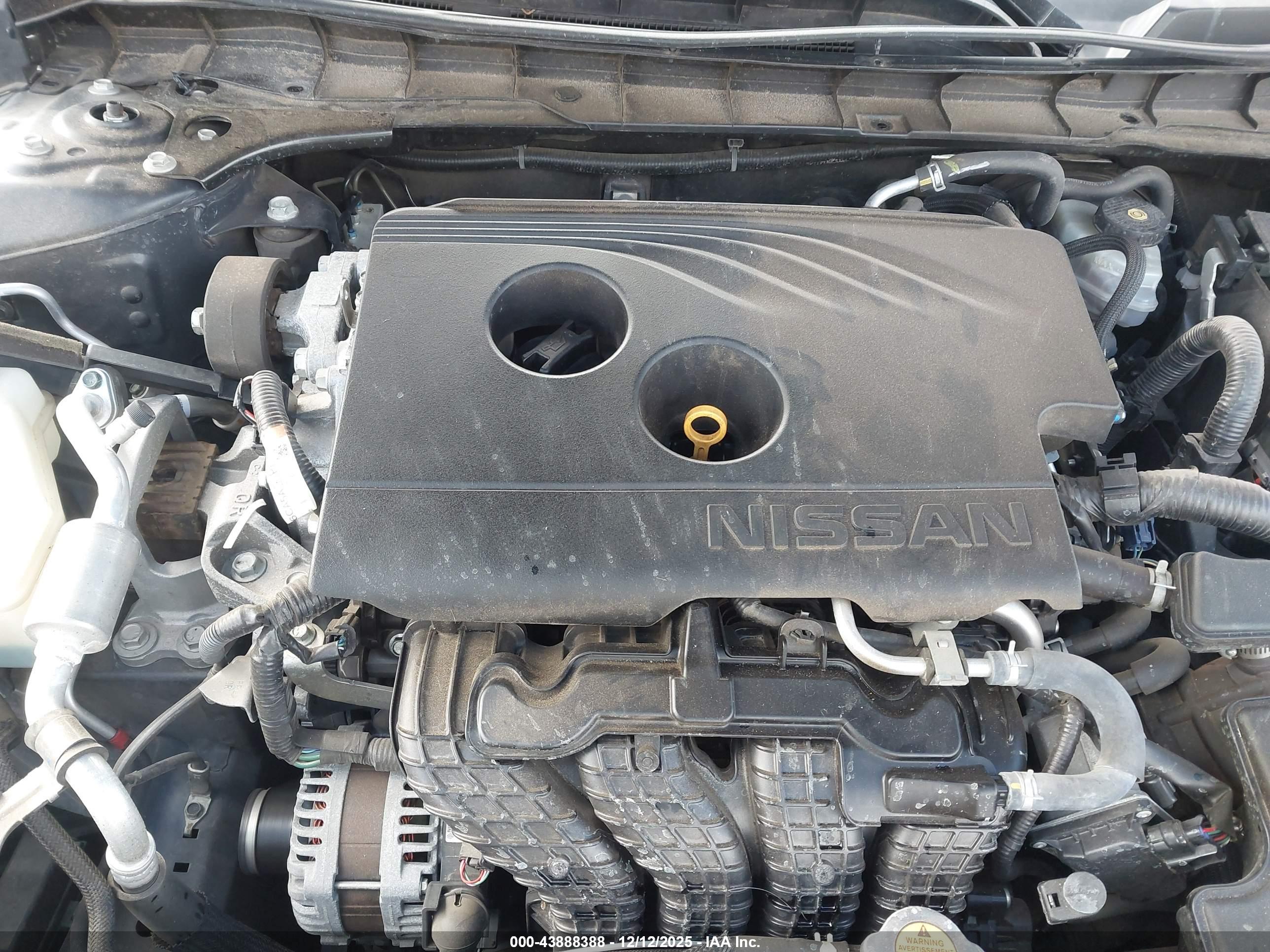 NISSAN ALTIMA image 10