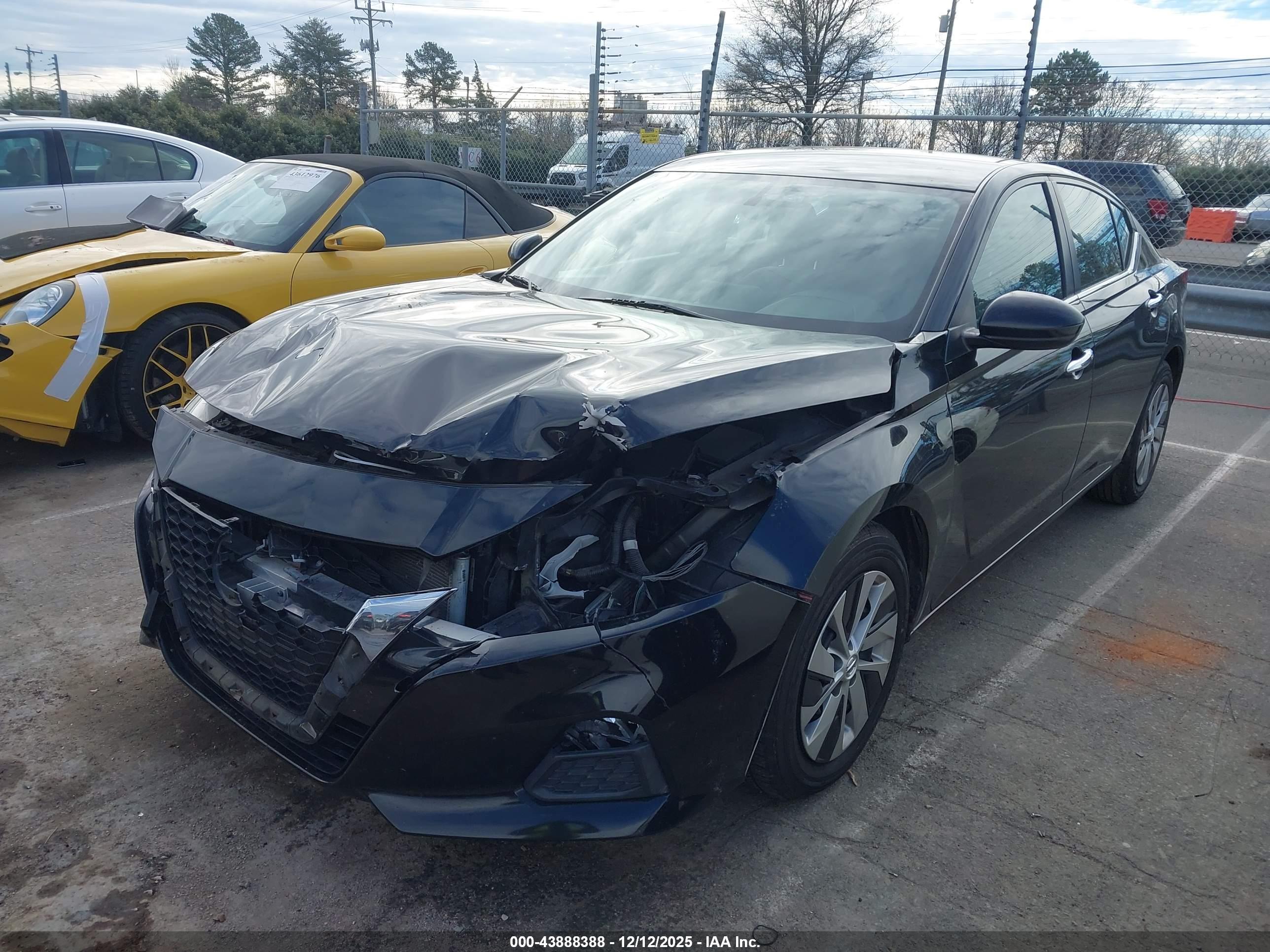 NISSAN ALTIMA image 2