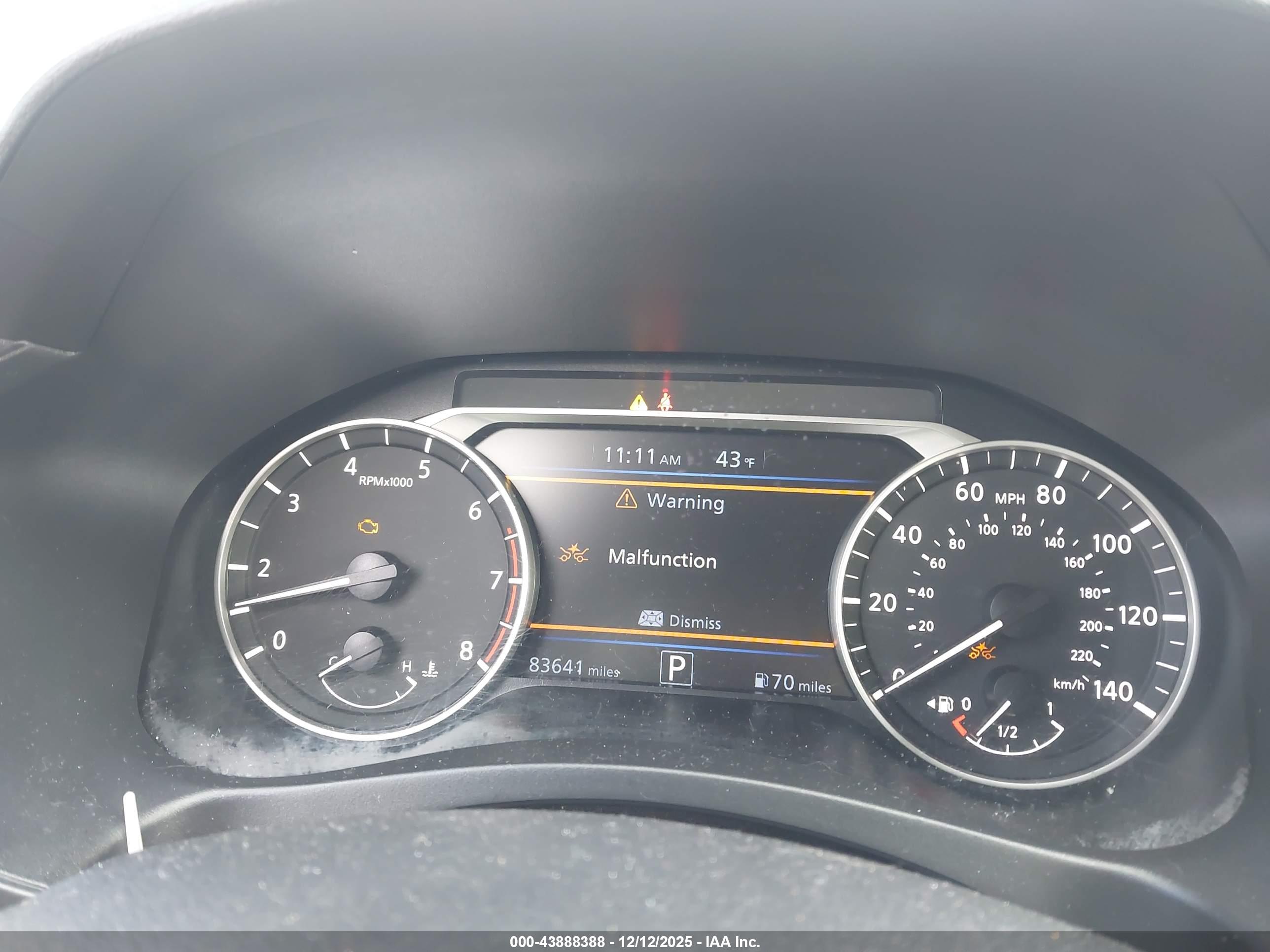 NISSAN ALTIMA image 7