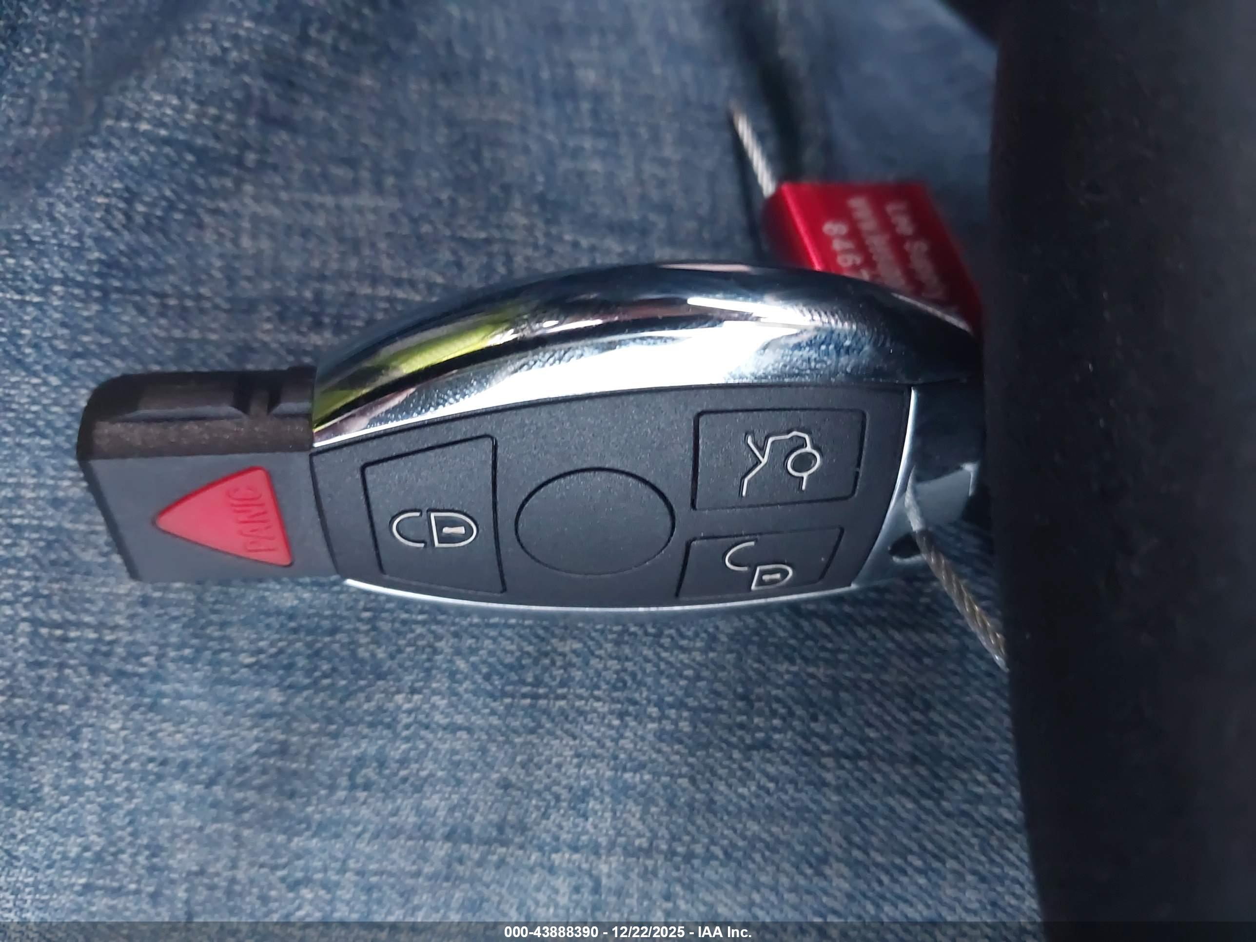 MERCEDES-BENZ R image 11