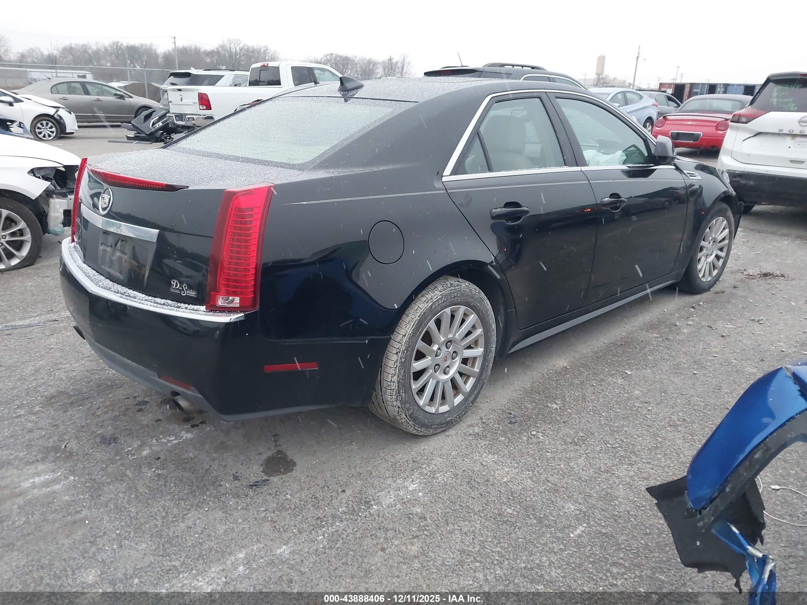 CADILLAC CTS image 4