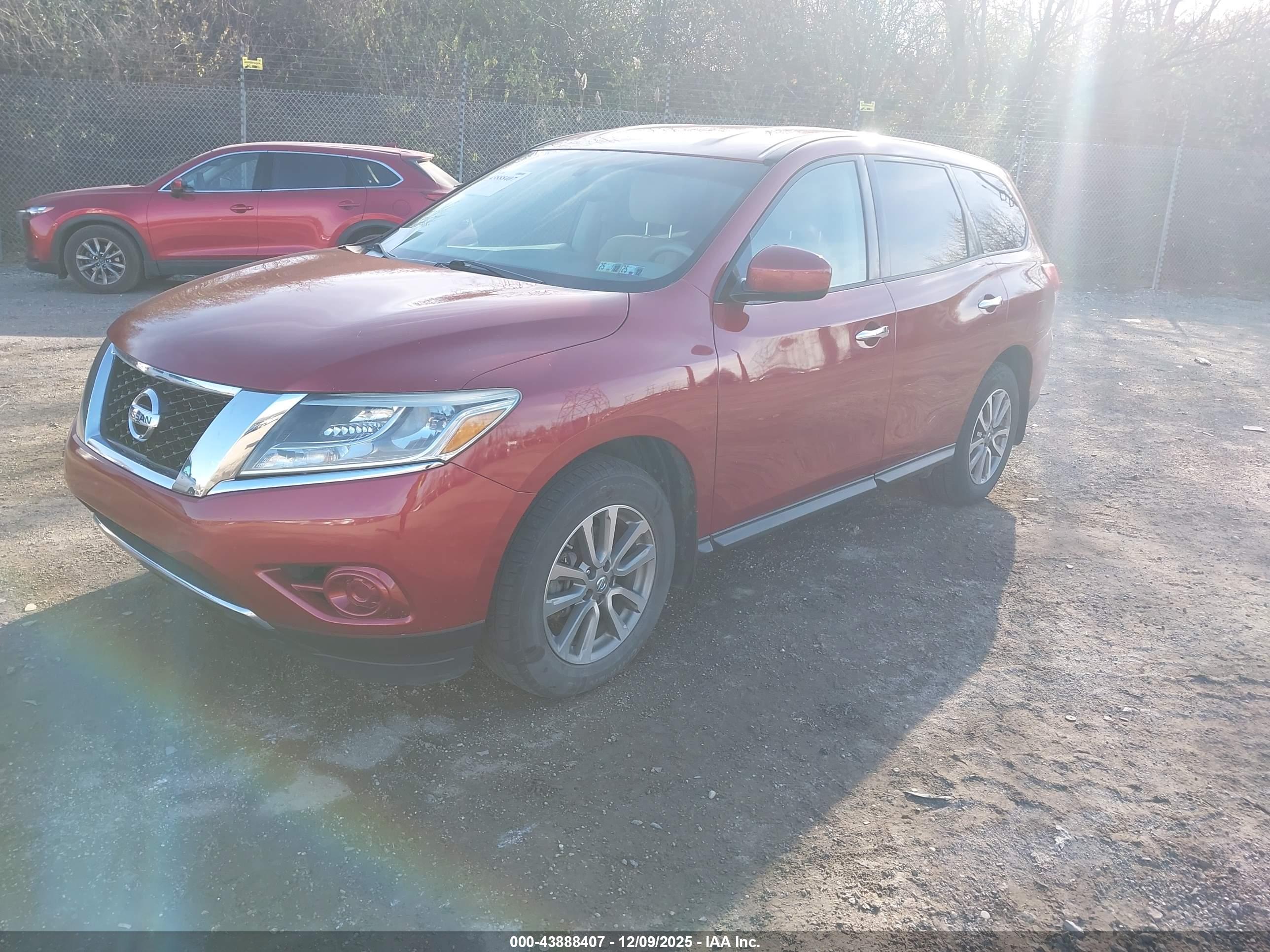 NISSAN PATHFINDER image 2