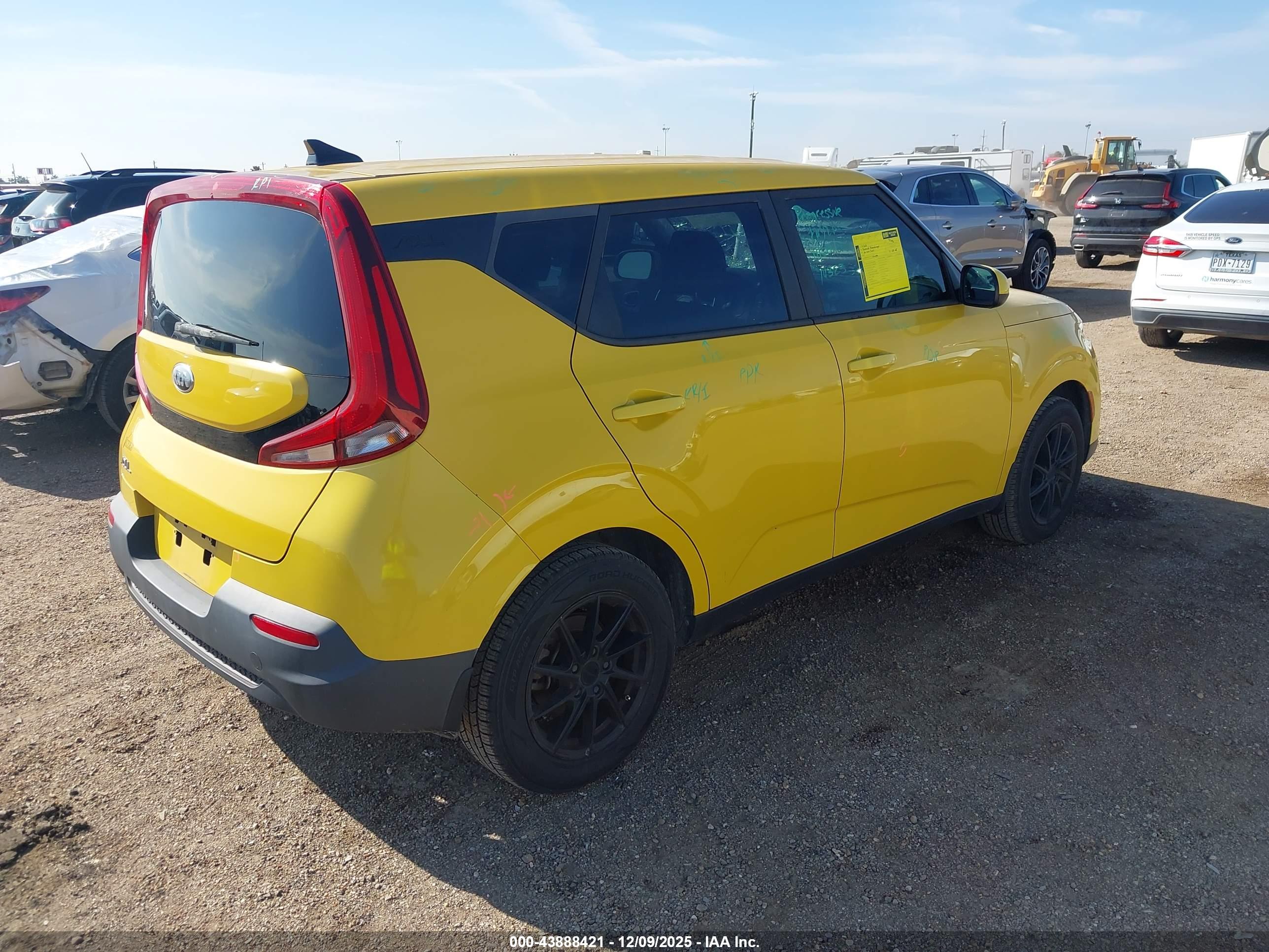 KIA SOUL image 4