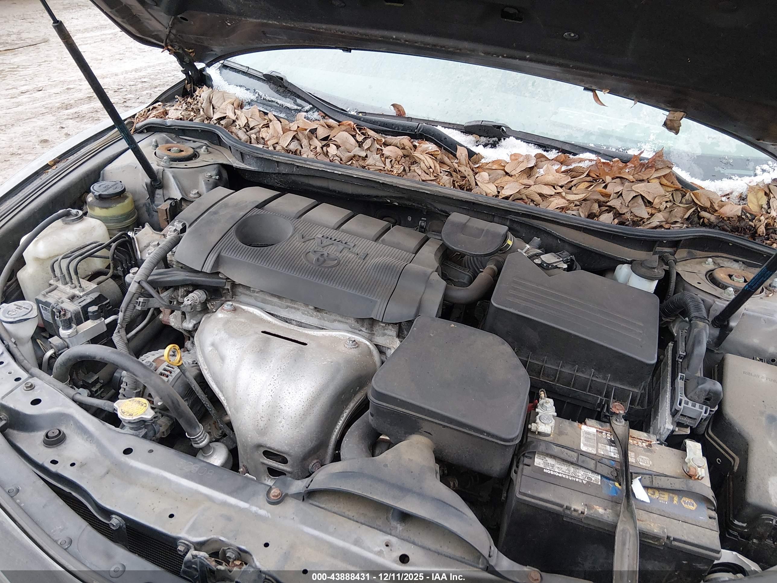 TOYOTA CAMRY image 10