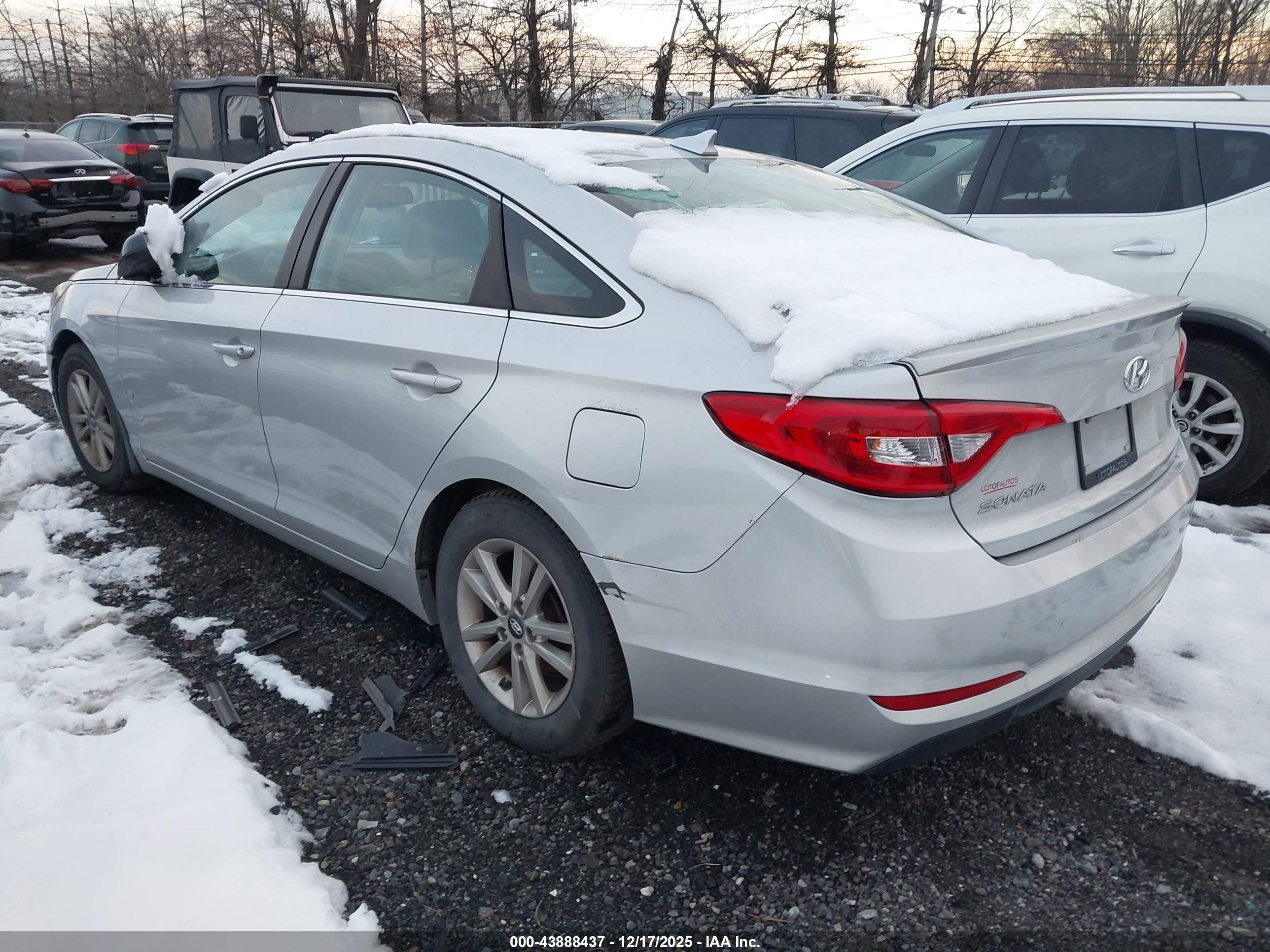 HYUNDAI SONATA image 3
