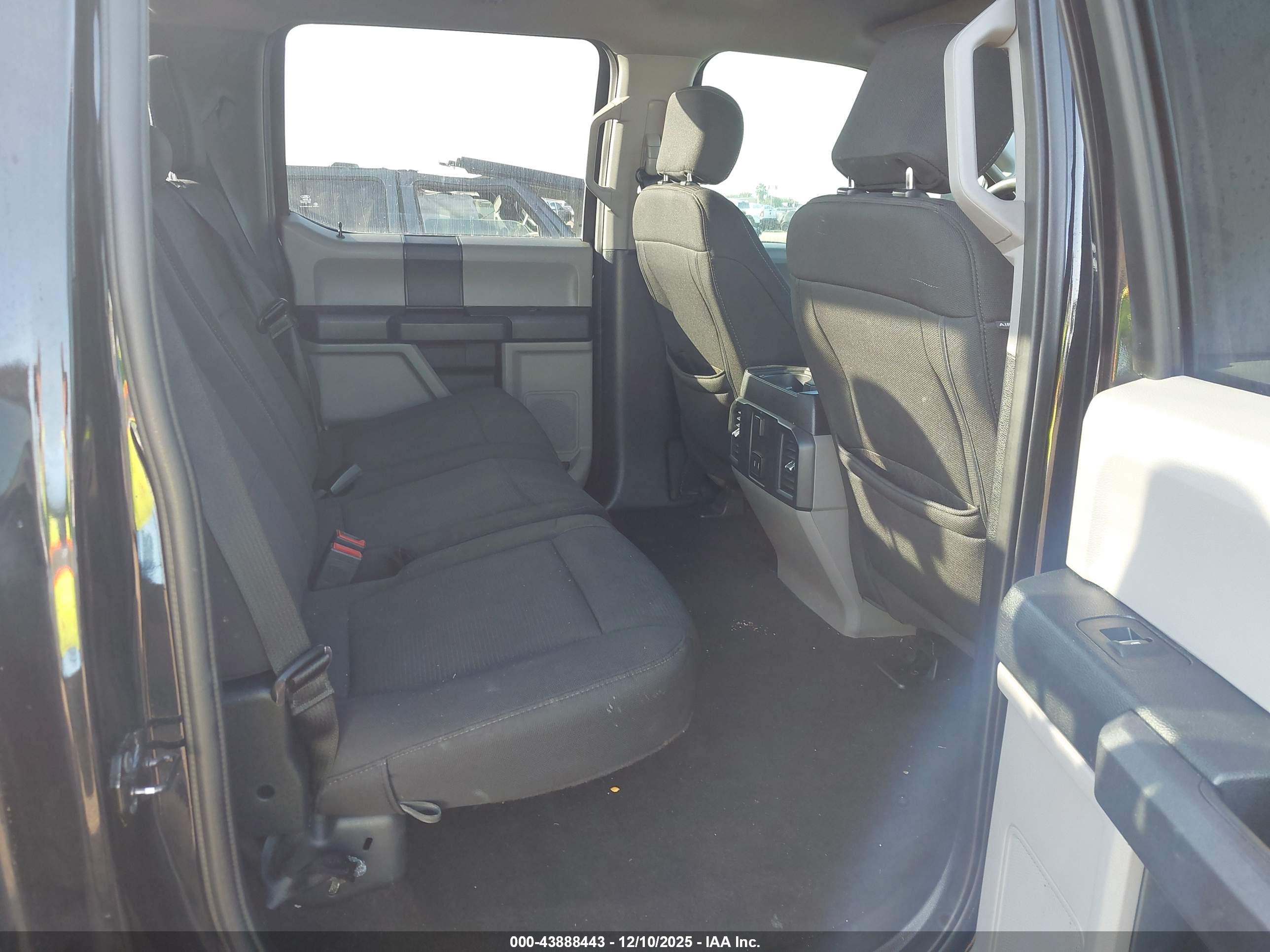 FORD F-150 image 8