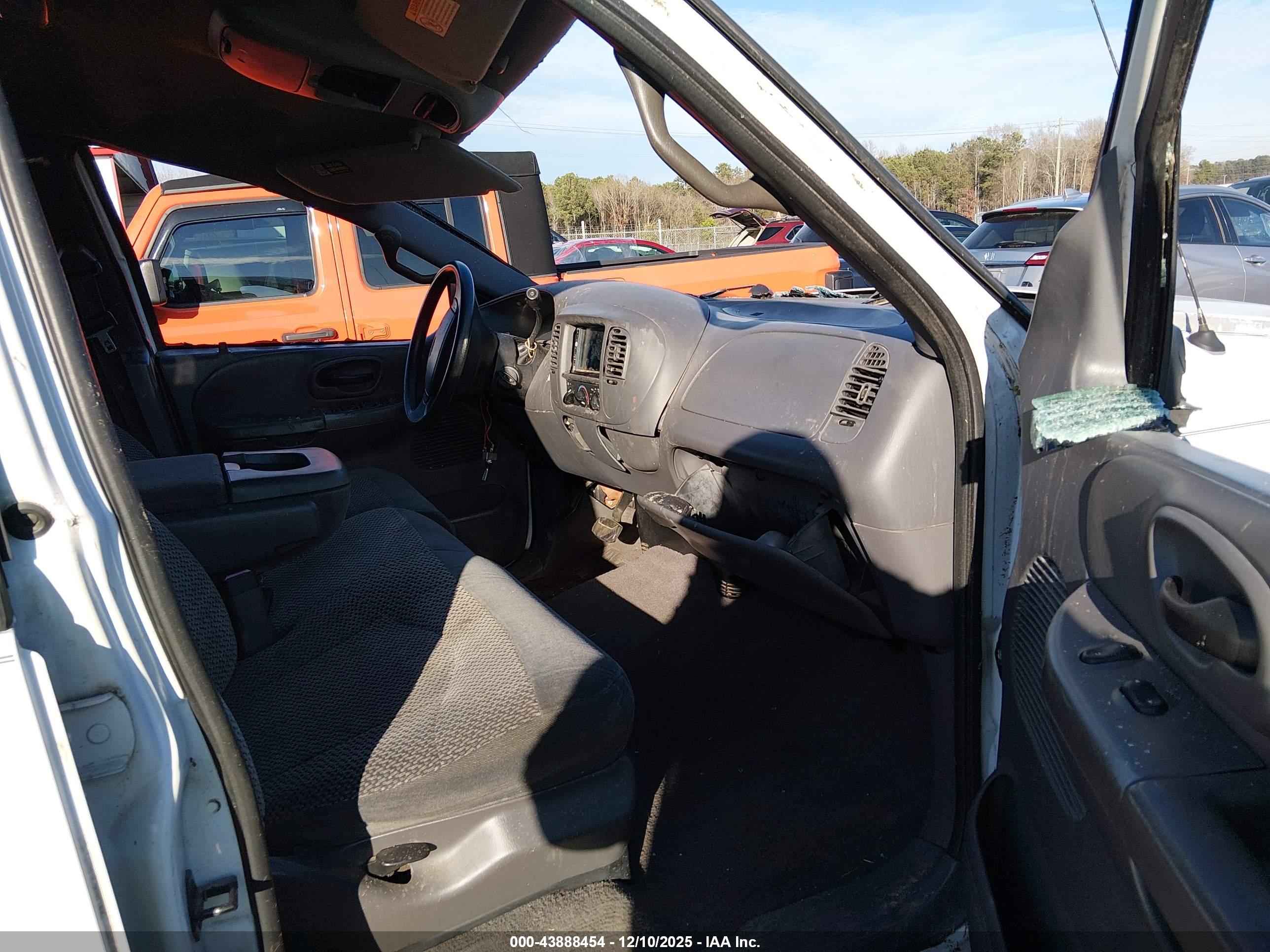 FORD F-150 image 5