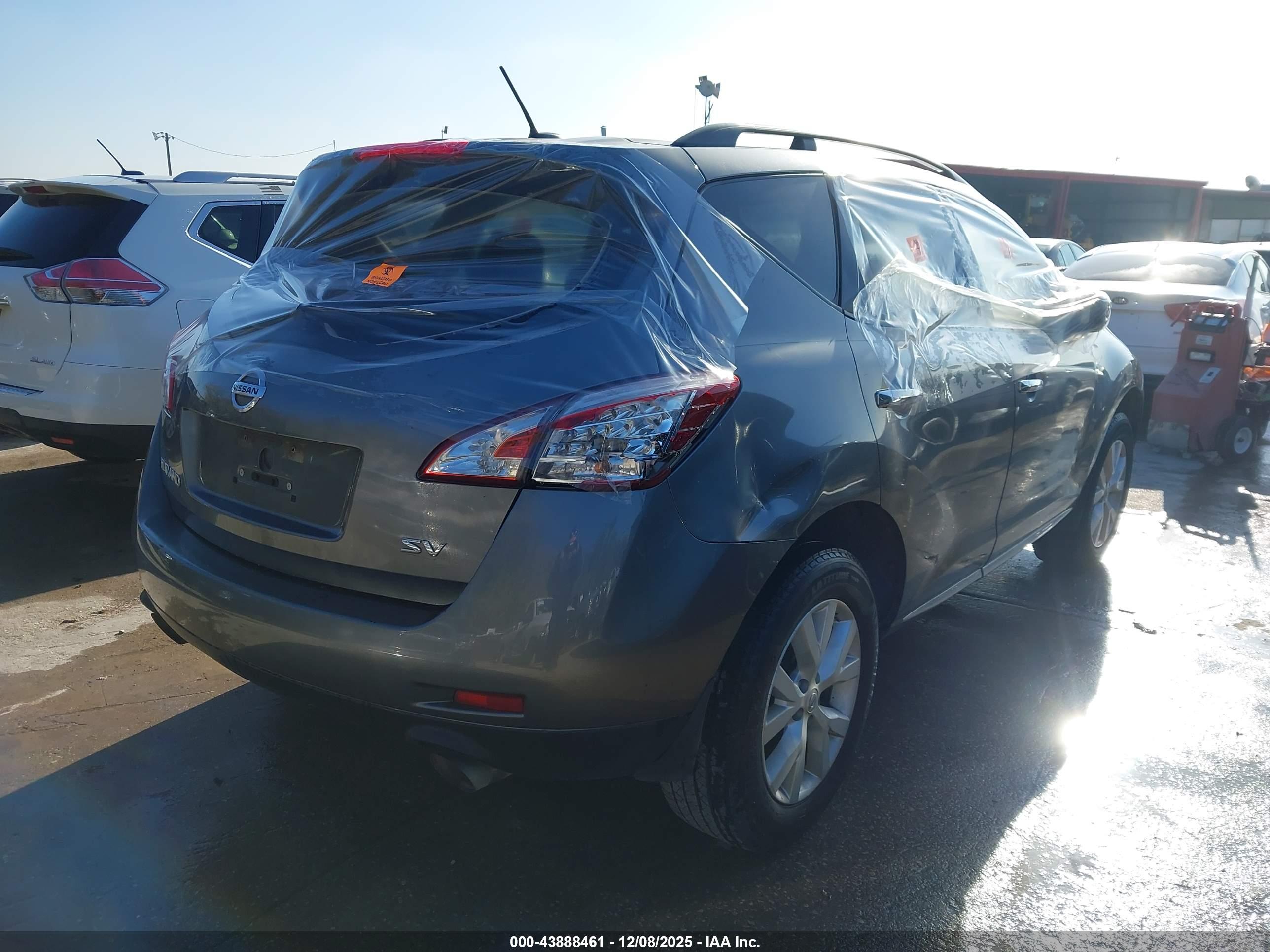 NISSAN MURANO image 4