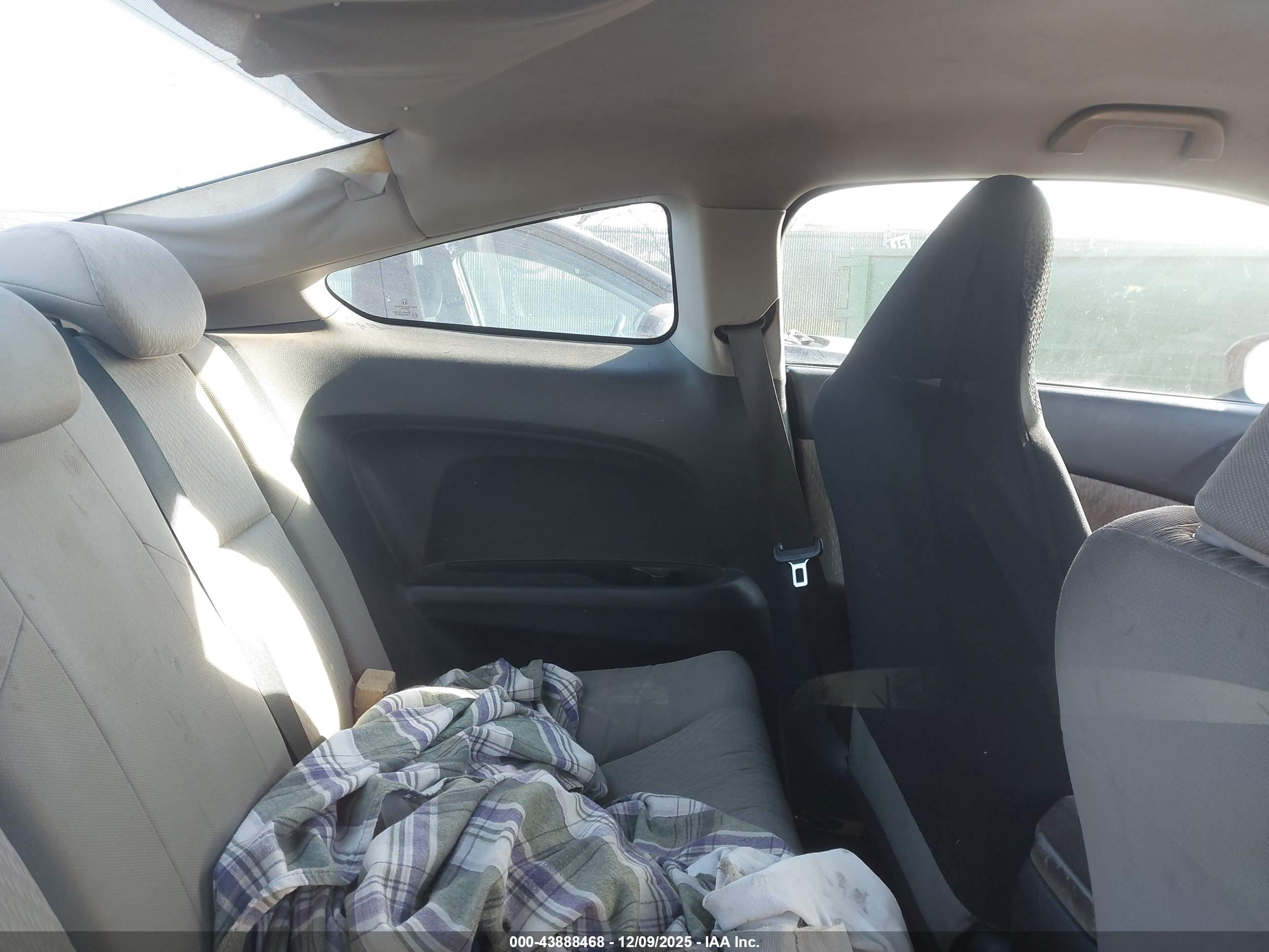 HONDA CIVIC image 8