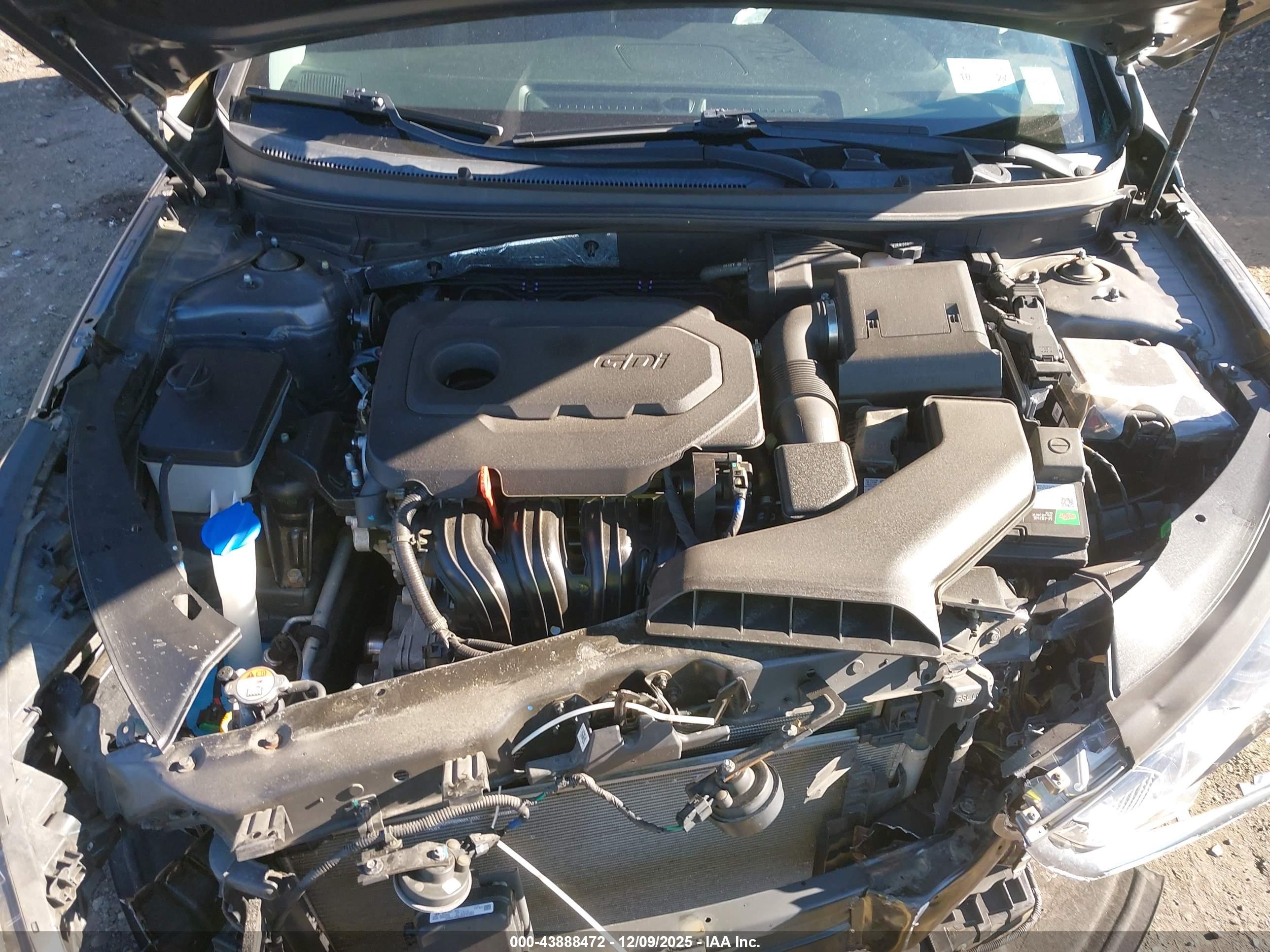 HYUNDAI SONATA image 10