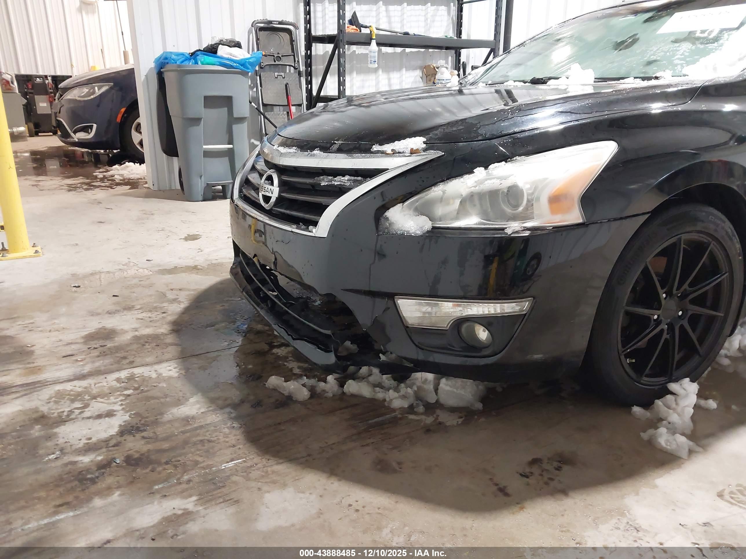 NISSAN ALTIMA image 6