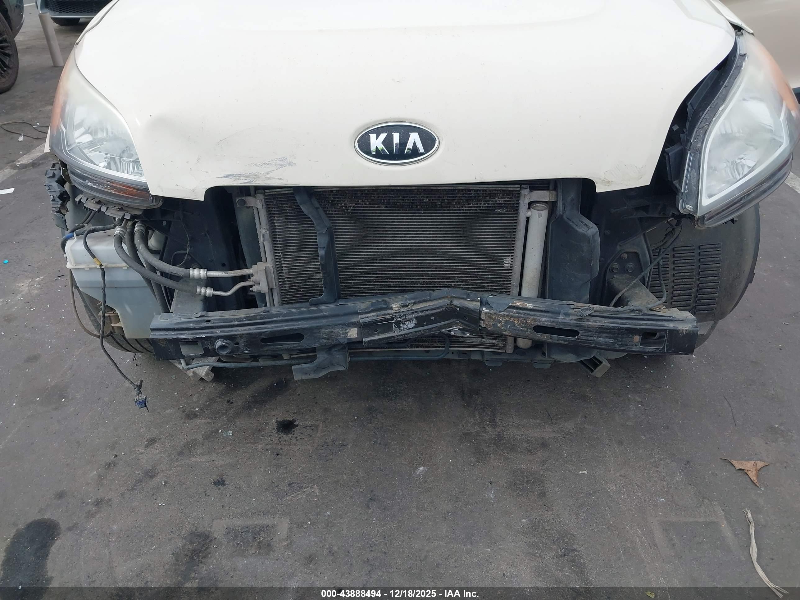 KIA SOUL image 6