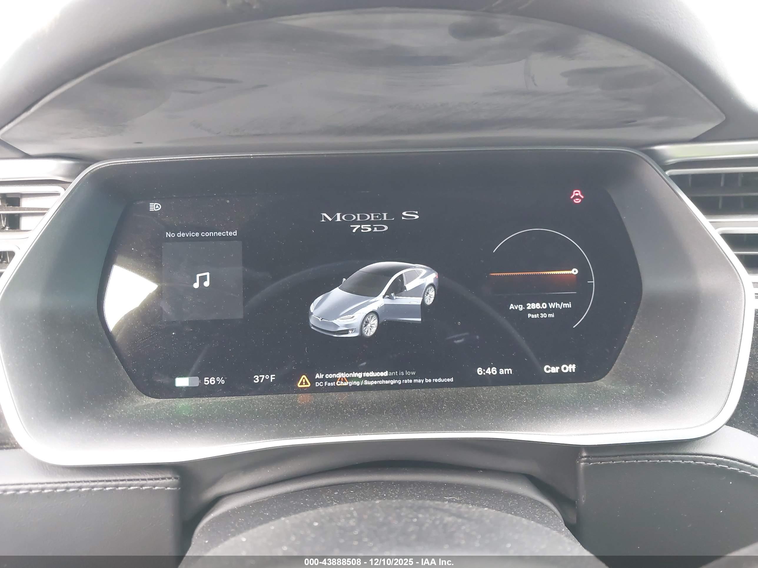 TESLA MODEL image 7