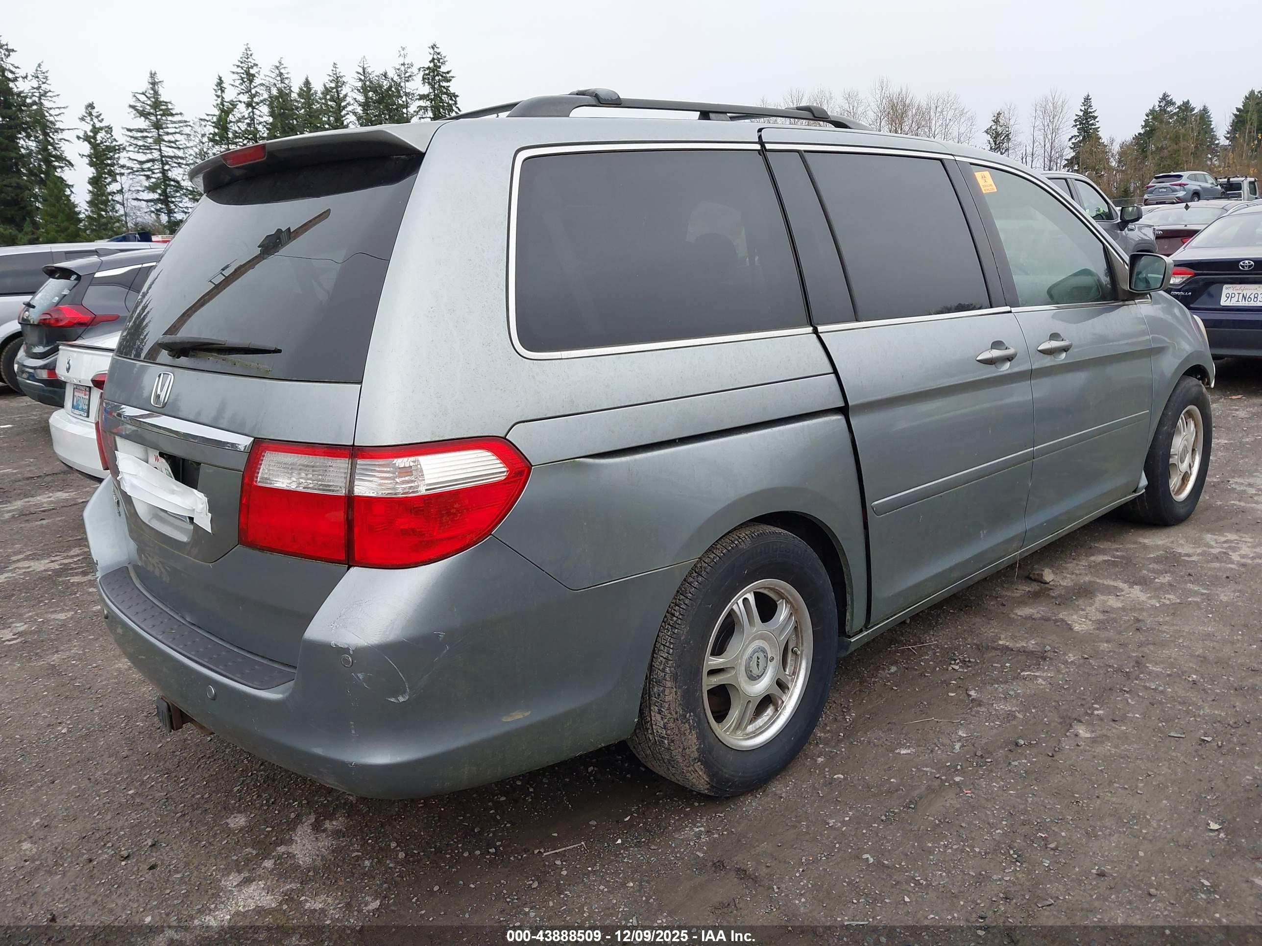 HONDA ODYSSEY image 4