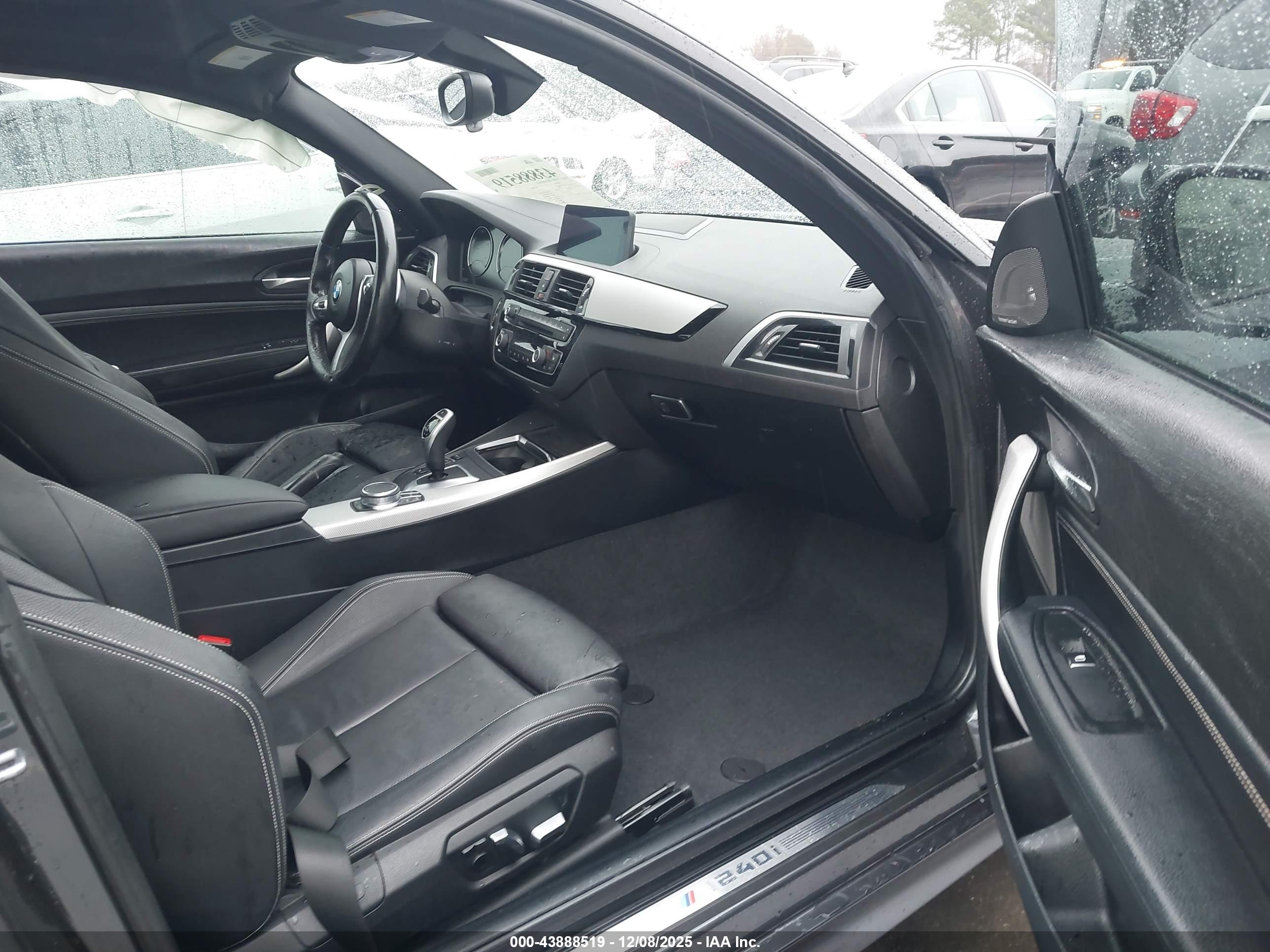 BMW M240I image 5