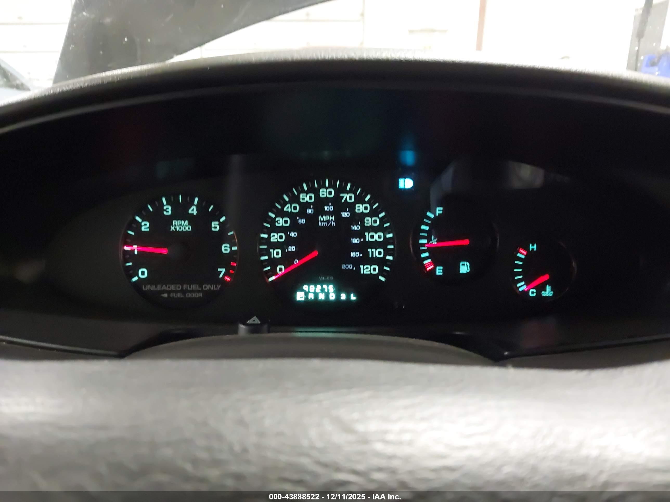 CHRYSLER SEBRING image 7