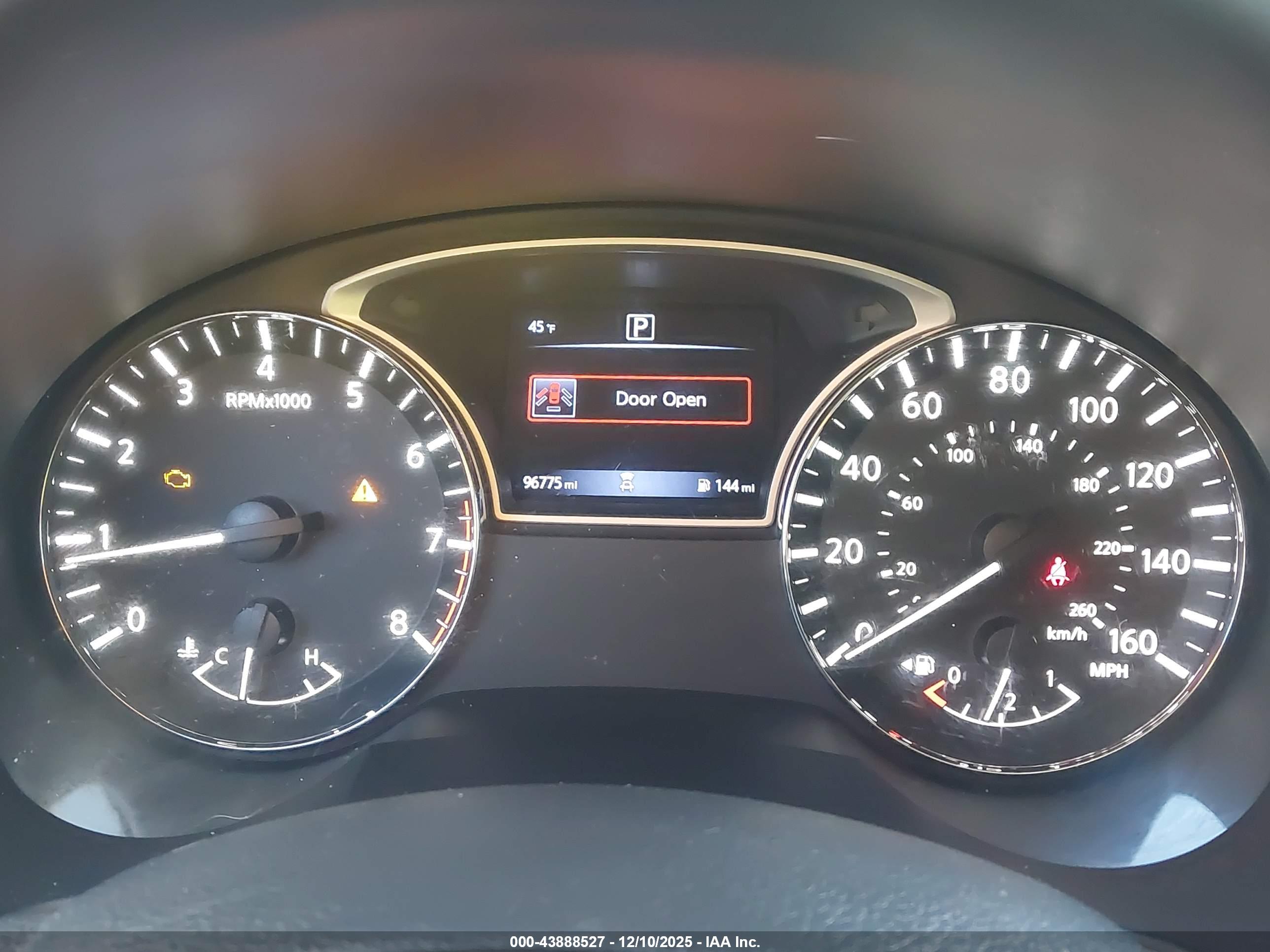 NISSAN ALTIMA image 7