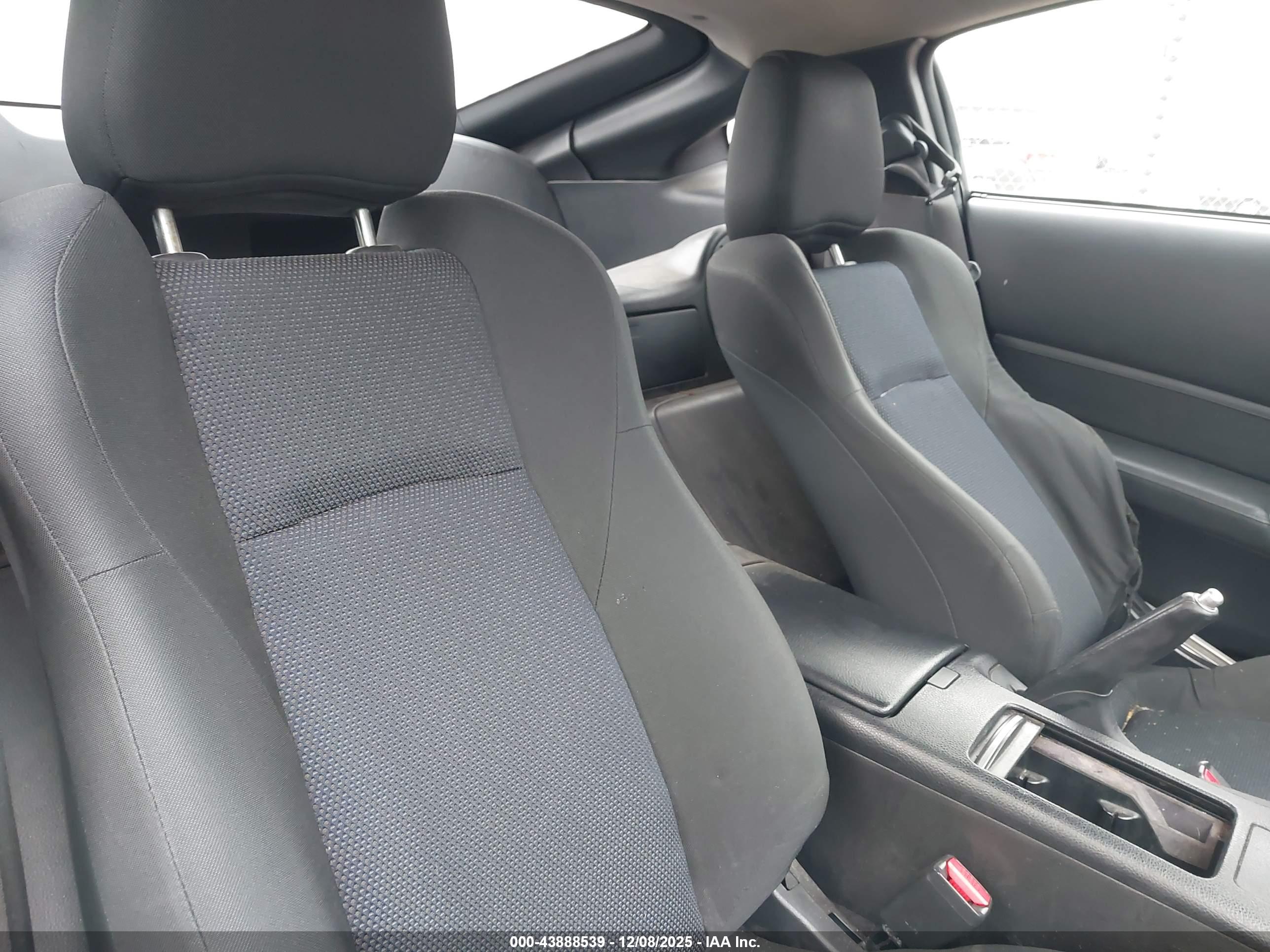 NISSAN 350Z image 8