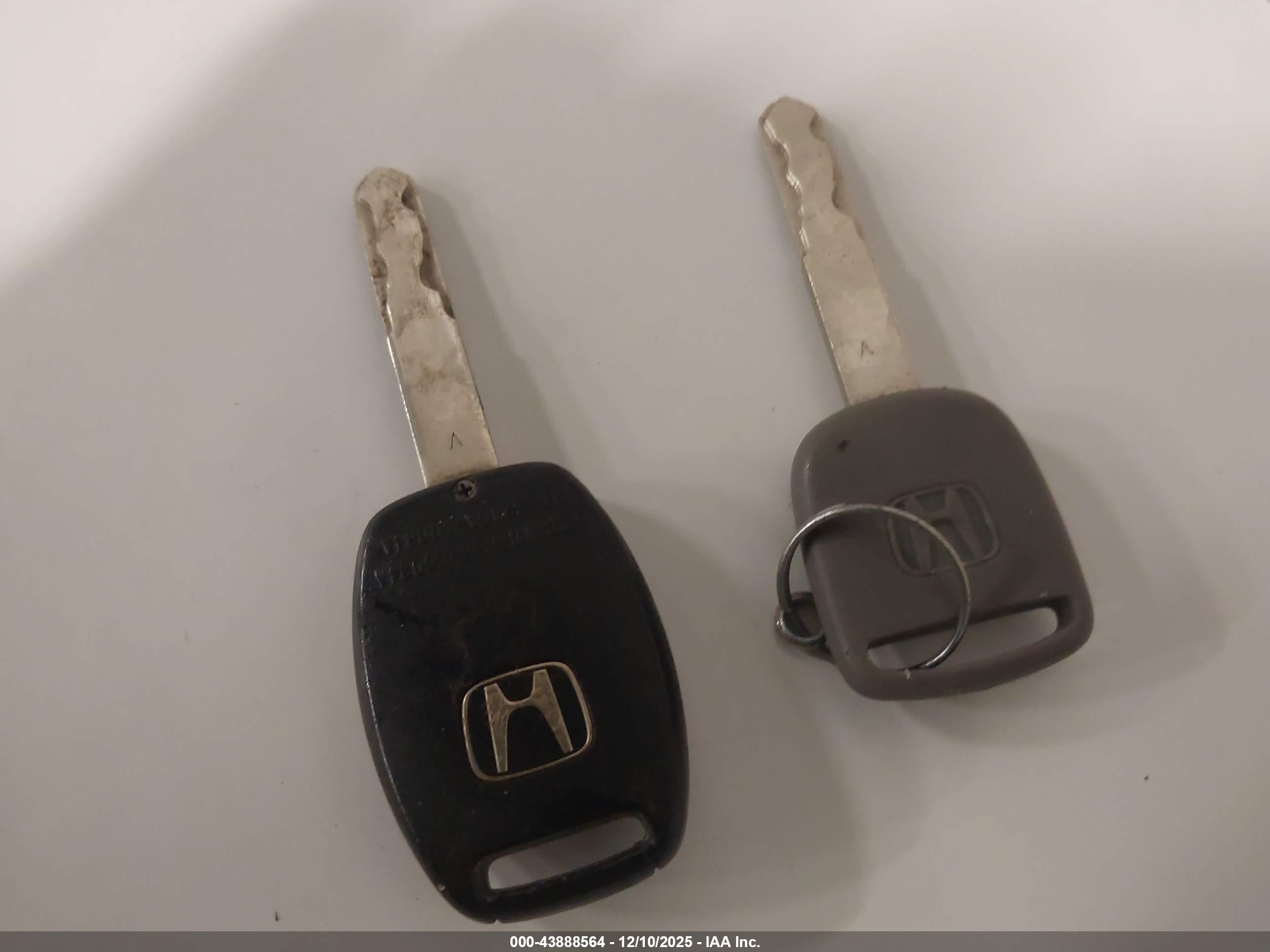 HONDA CIVIC image 11
