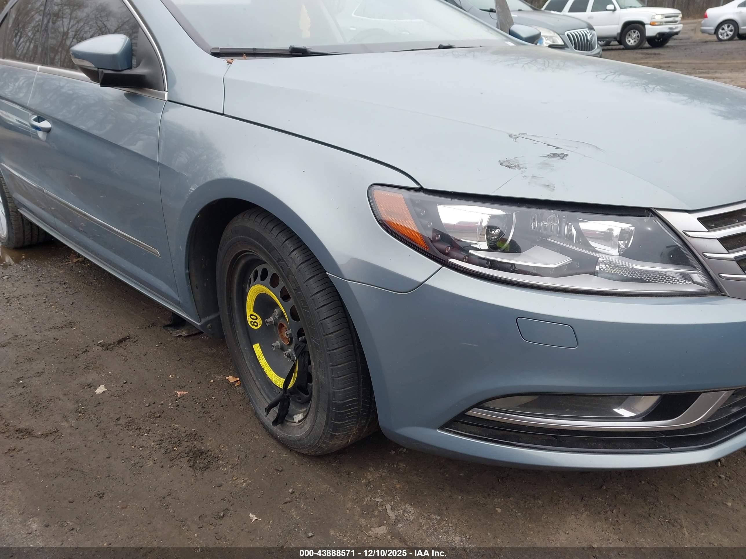 VOLKSWAGEN CC image 6