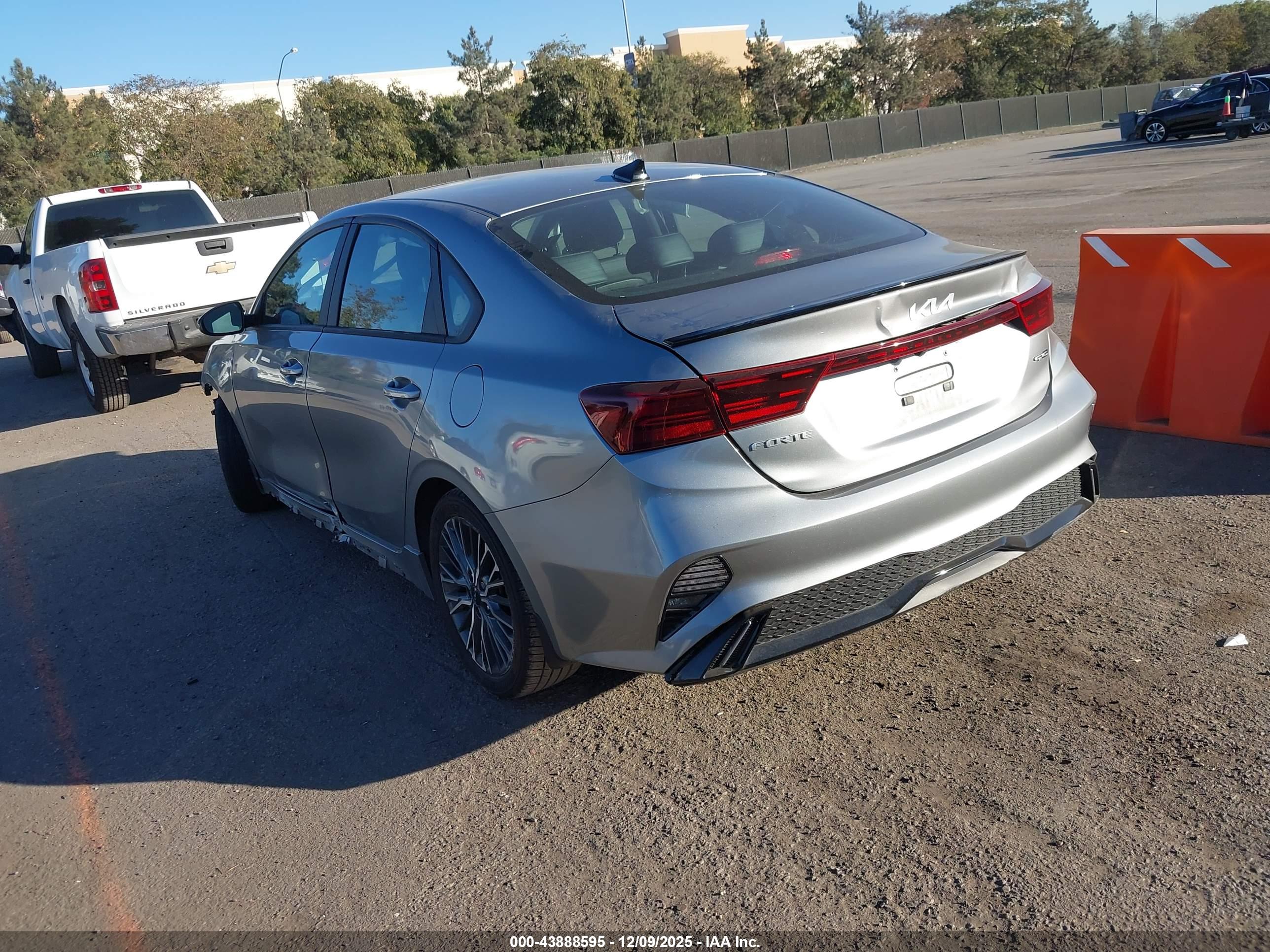 KIA FORTE image 3