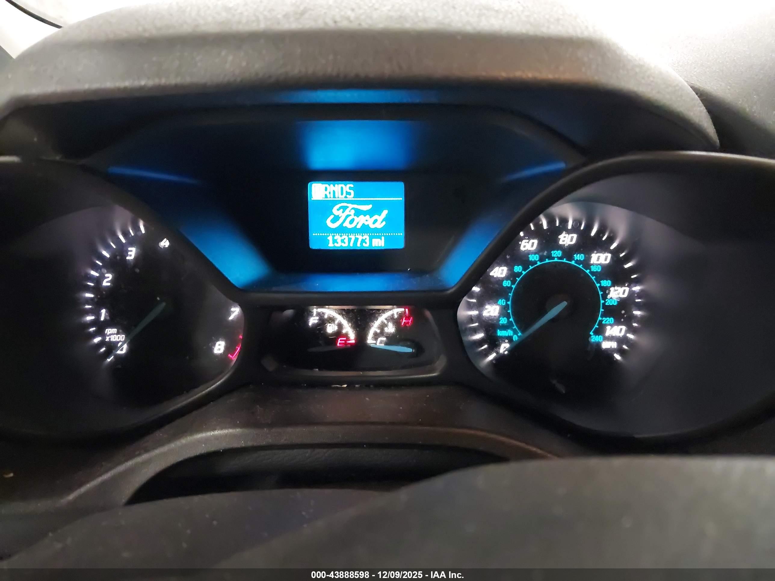 FORD TRANSIT image 7