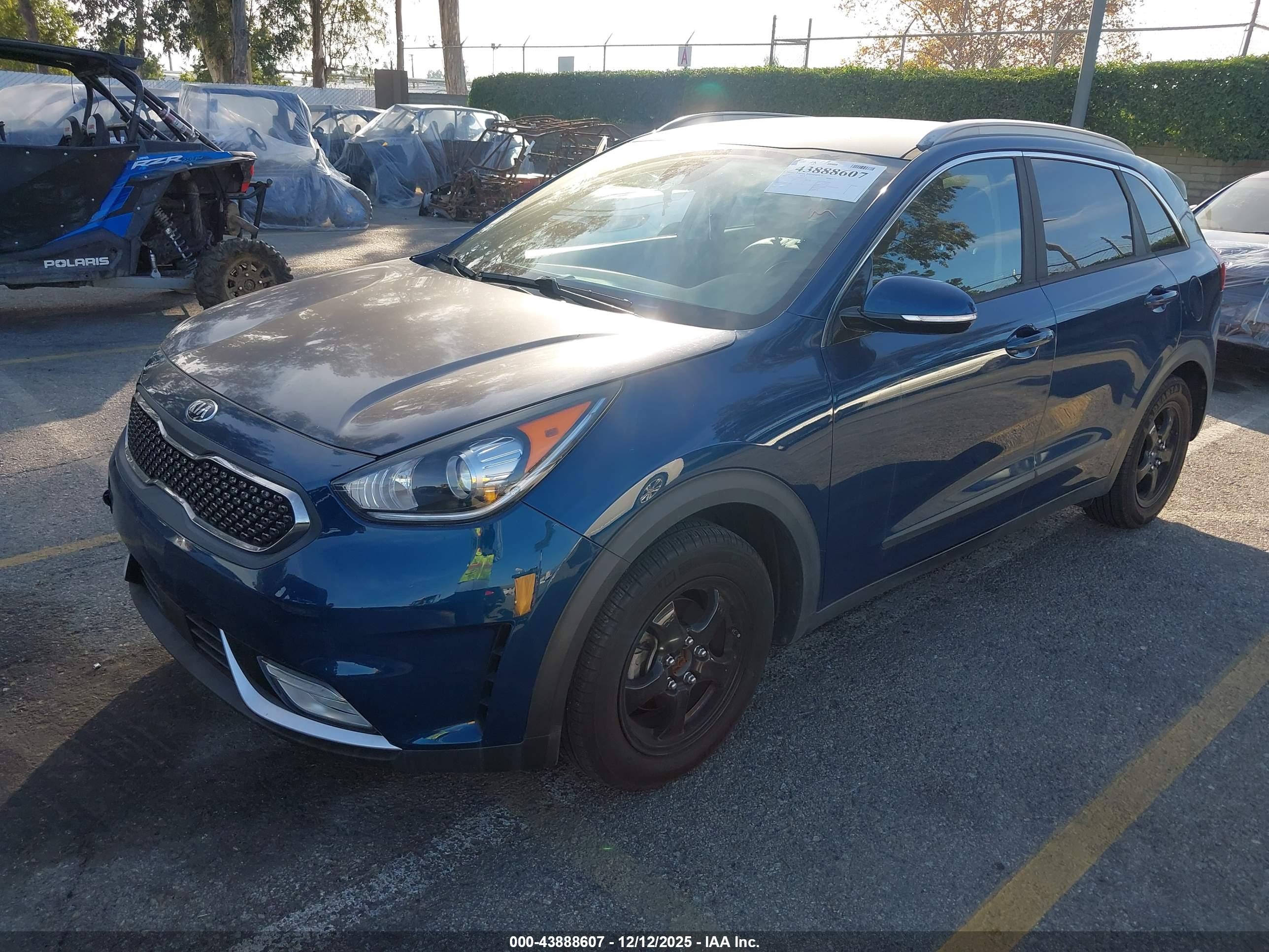 KIA NIRO image 2