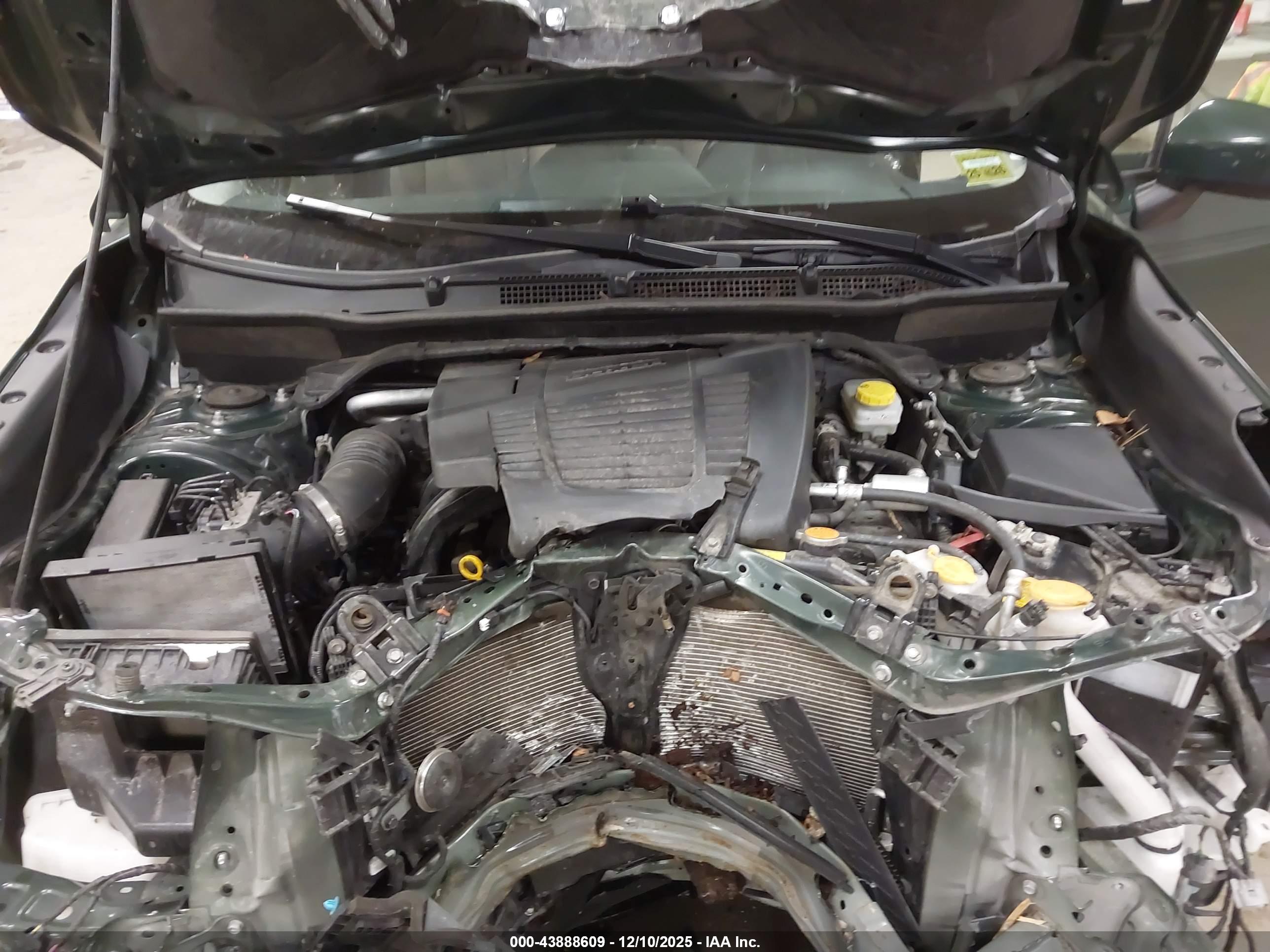 SUBARU FORESTER image 10