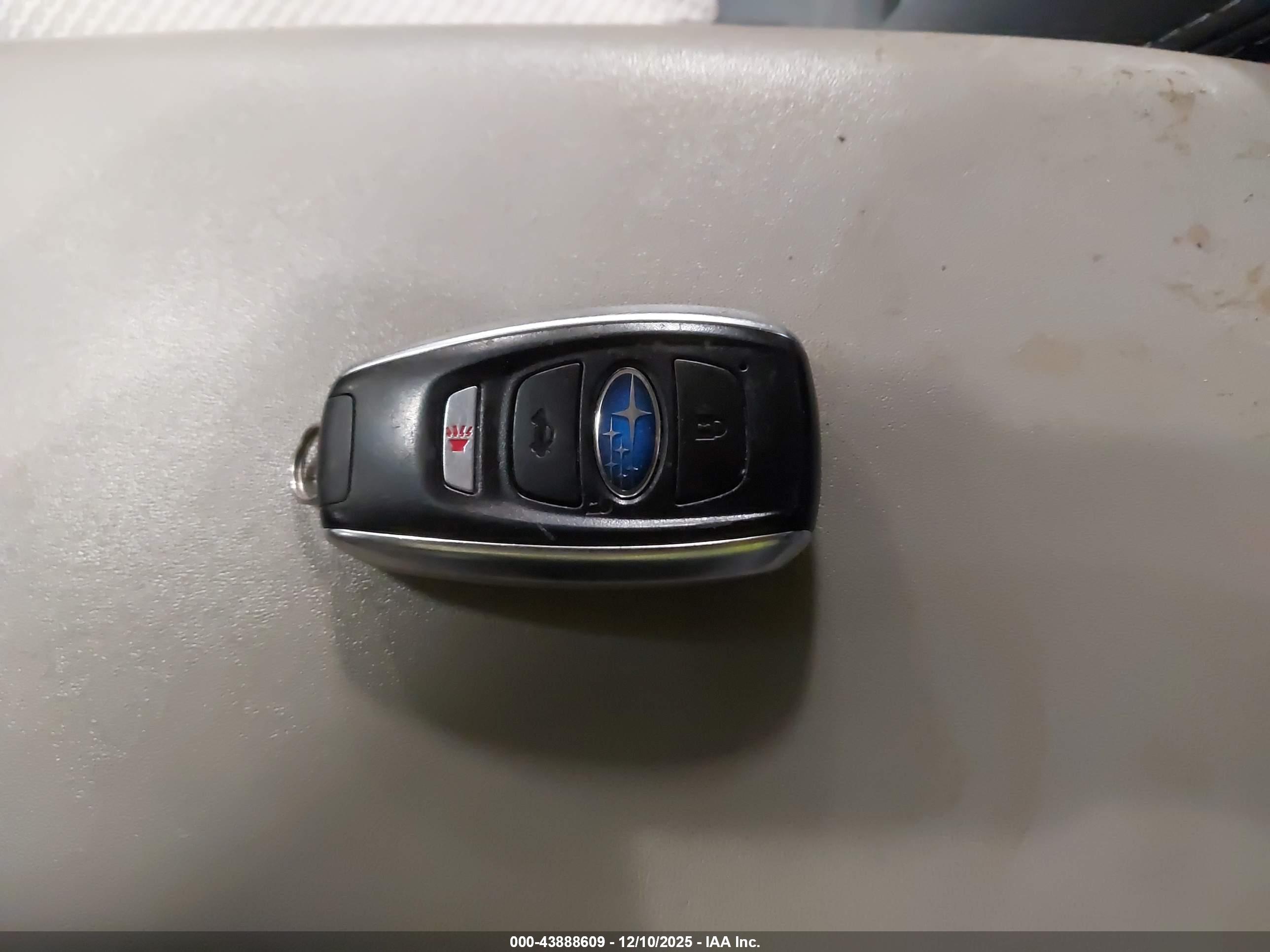 SUBARU FORESTER image 11