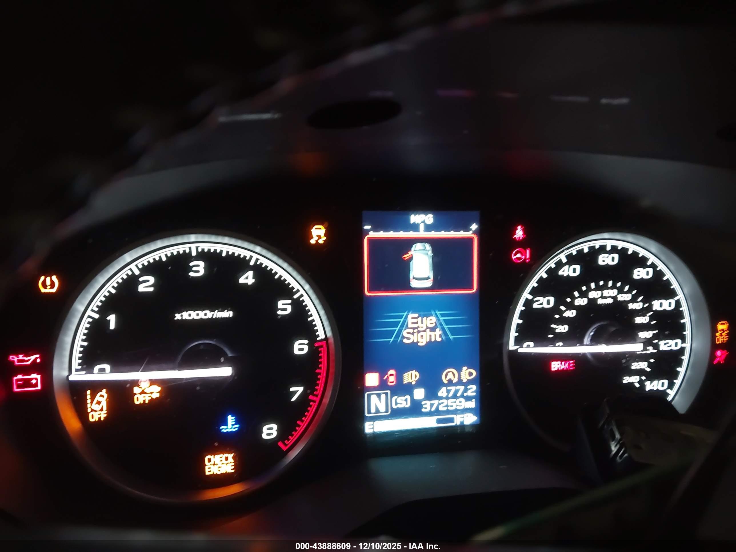 SUBARU FORESTER image 7