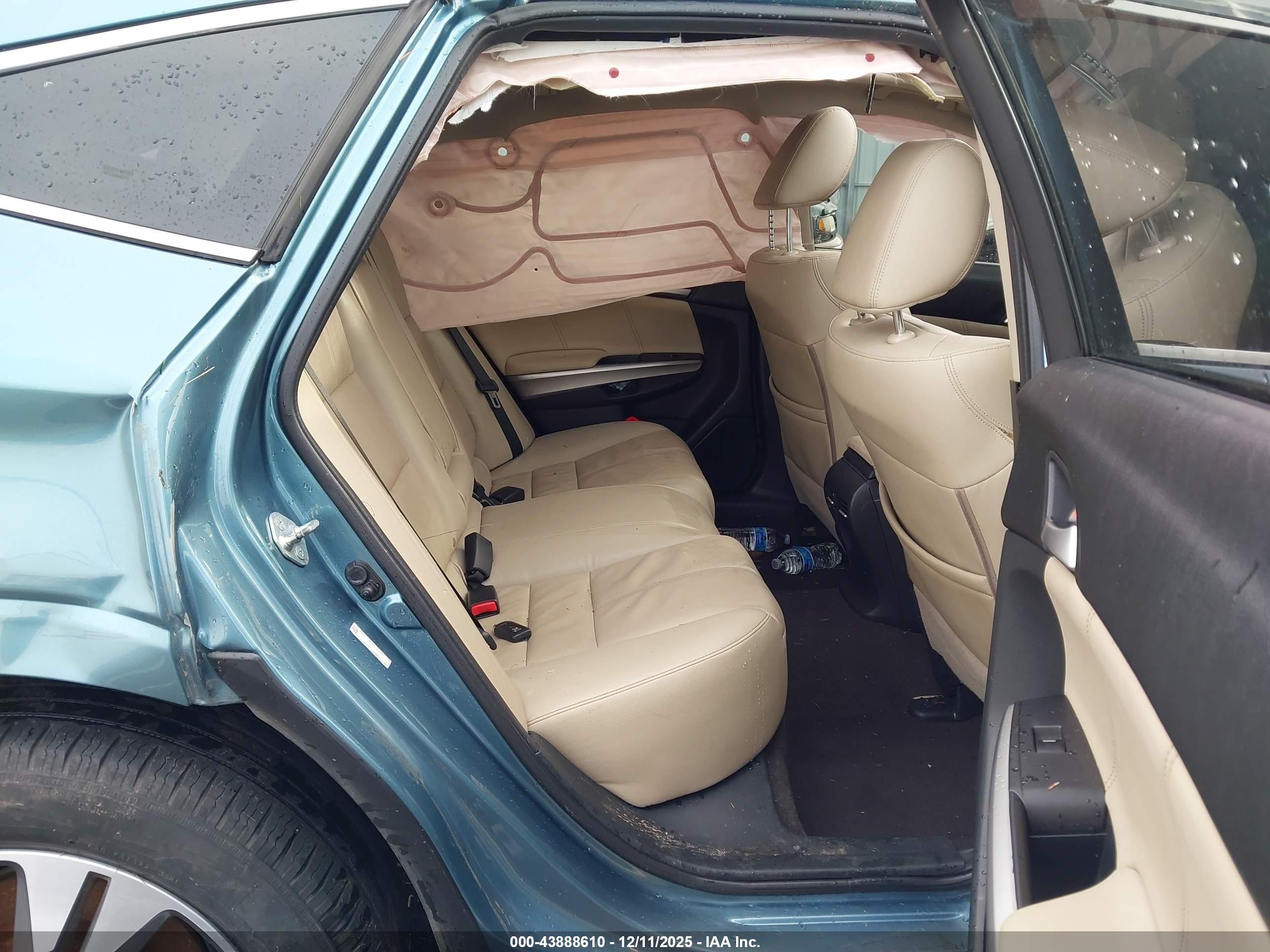 HONDA CROSSTOUR image 8