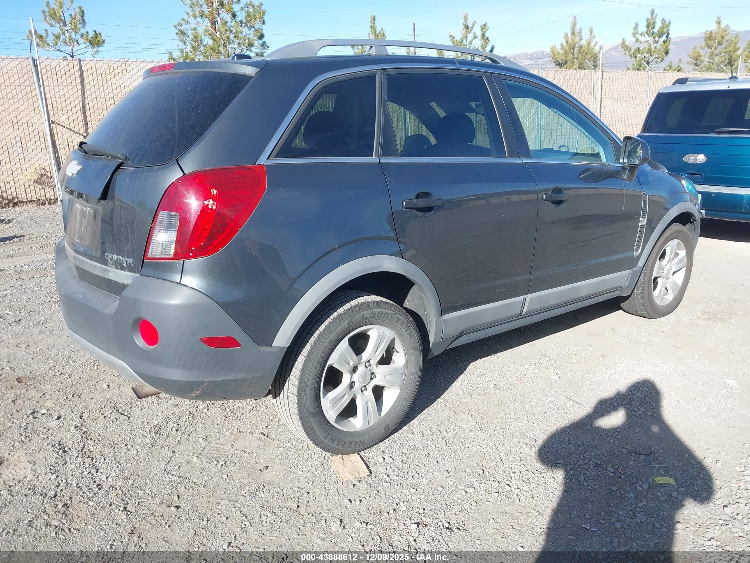 CHEVROLET CAPTIVA image 4