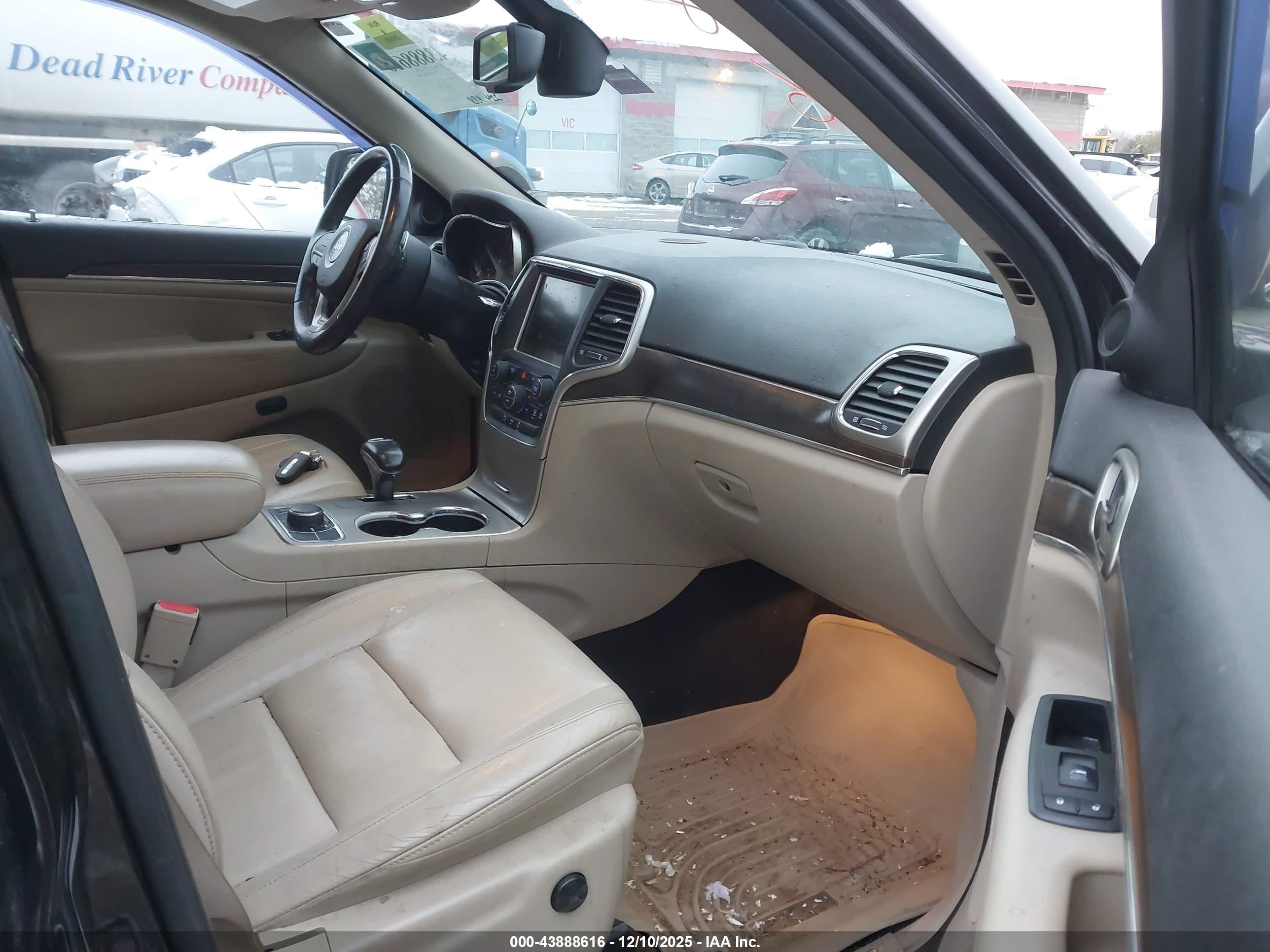 JEEP GRAND image 5