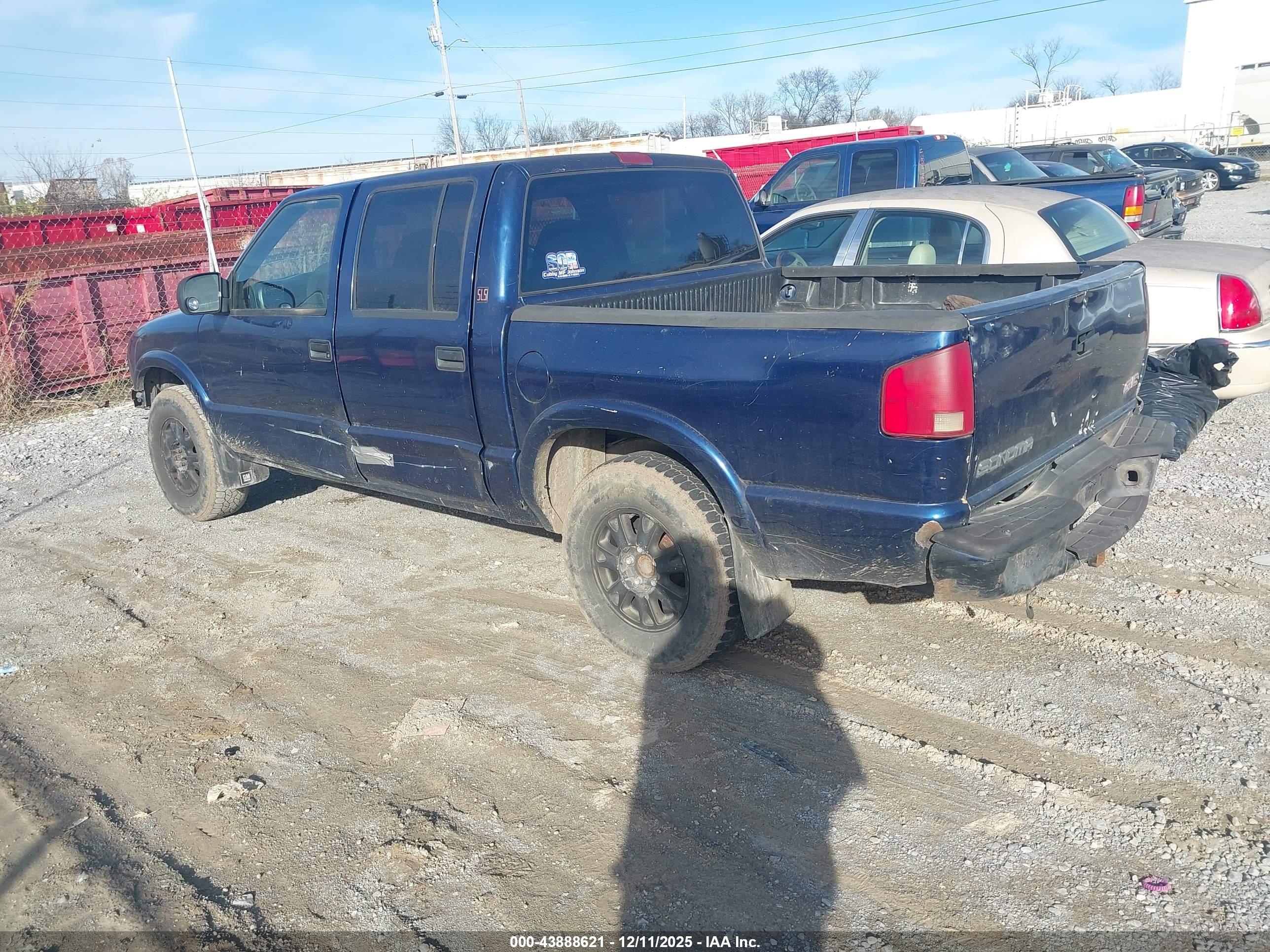 GMC SONOMA image 3
