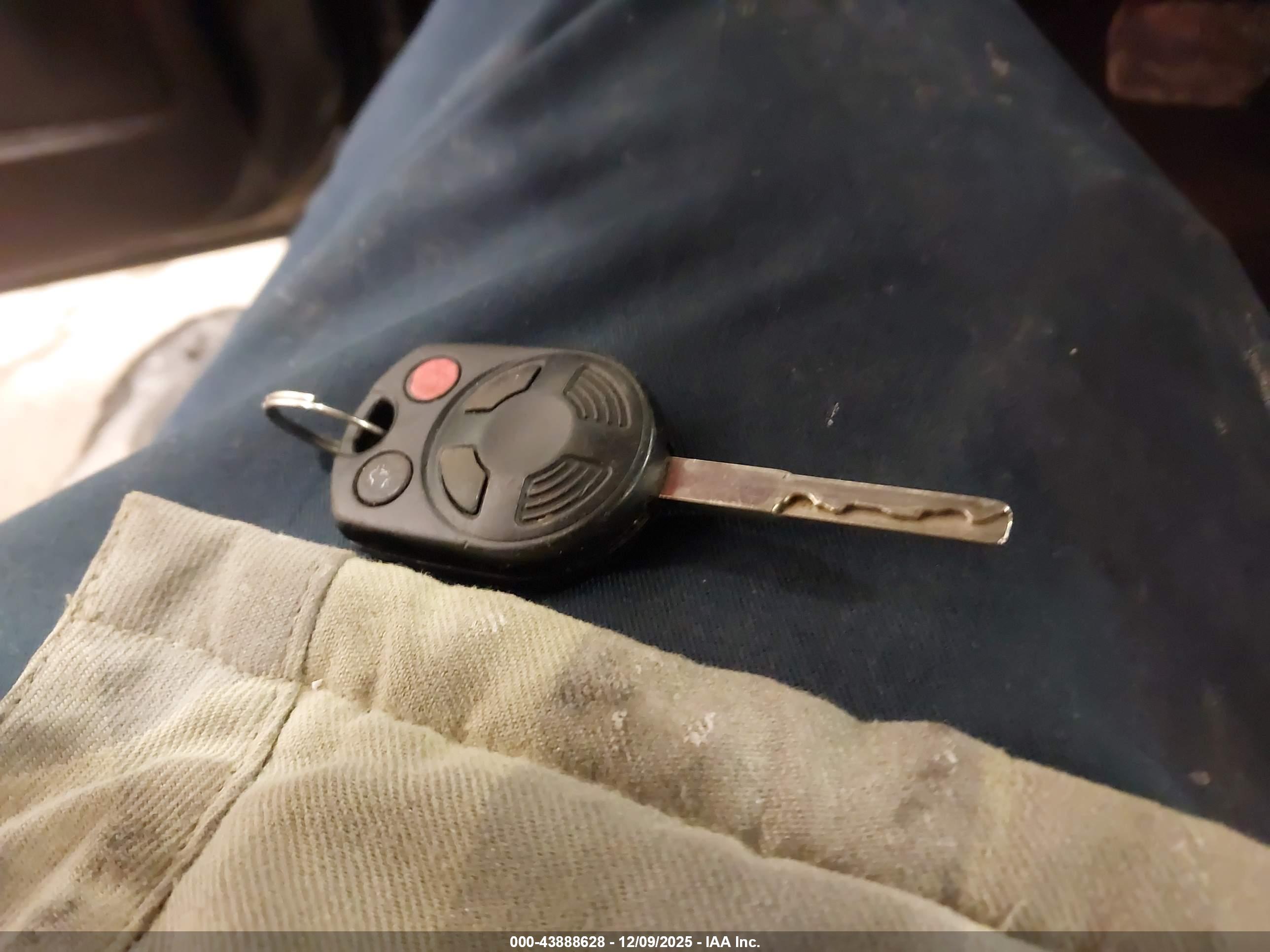 FORD FOCUS image 11