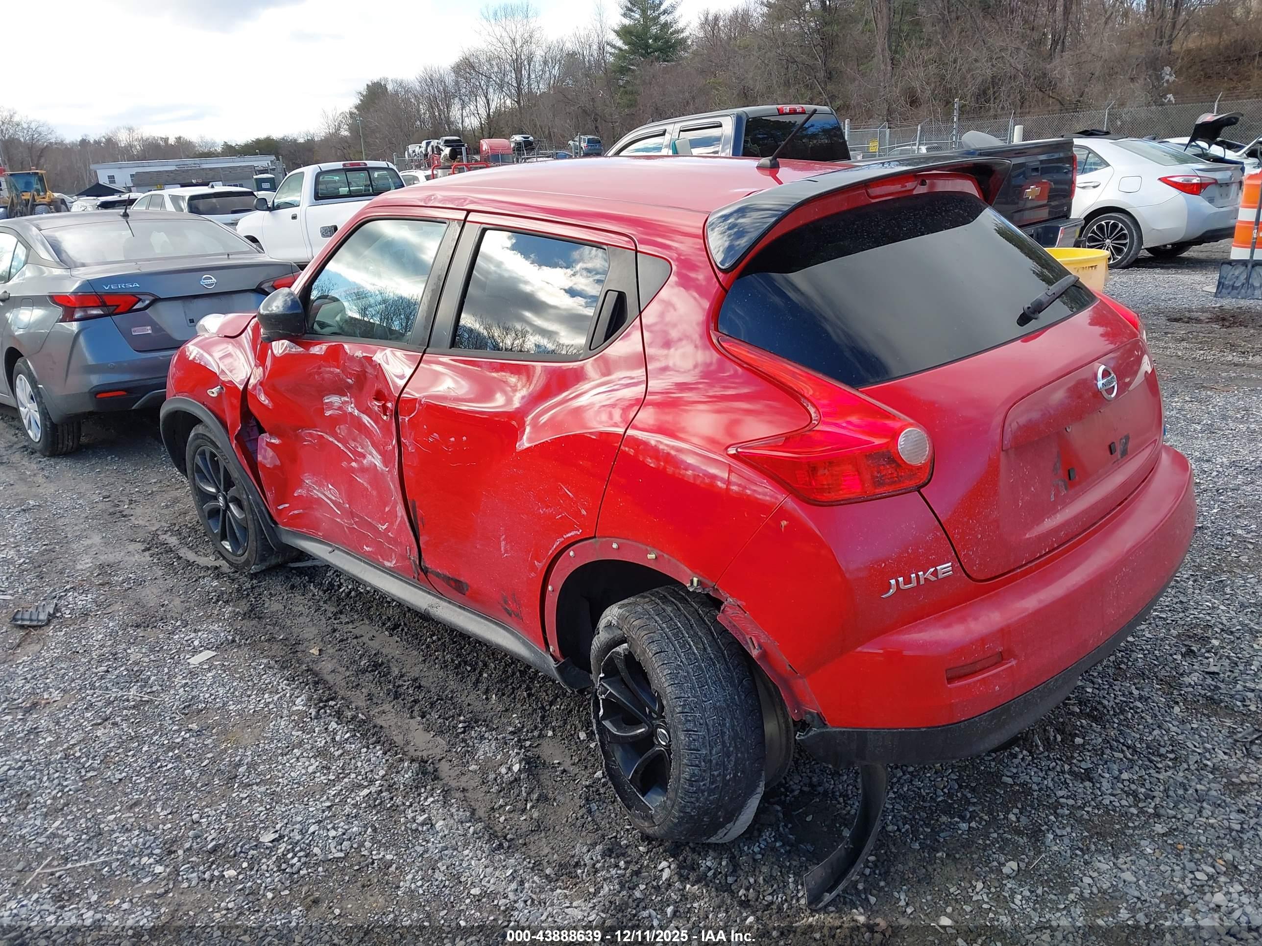 NISSAN JUKE image 3