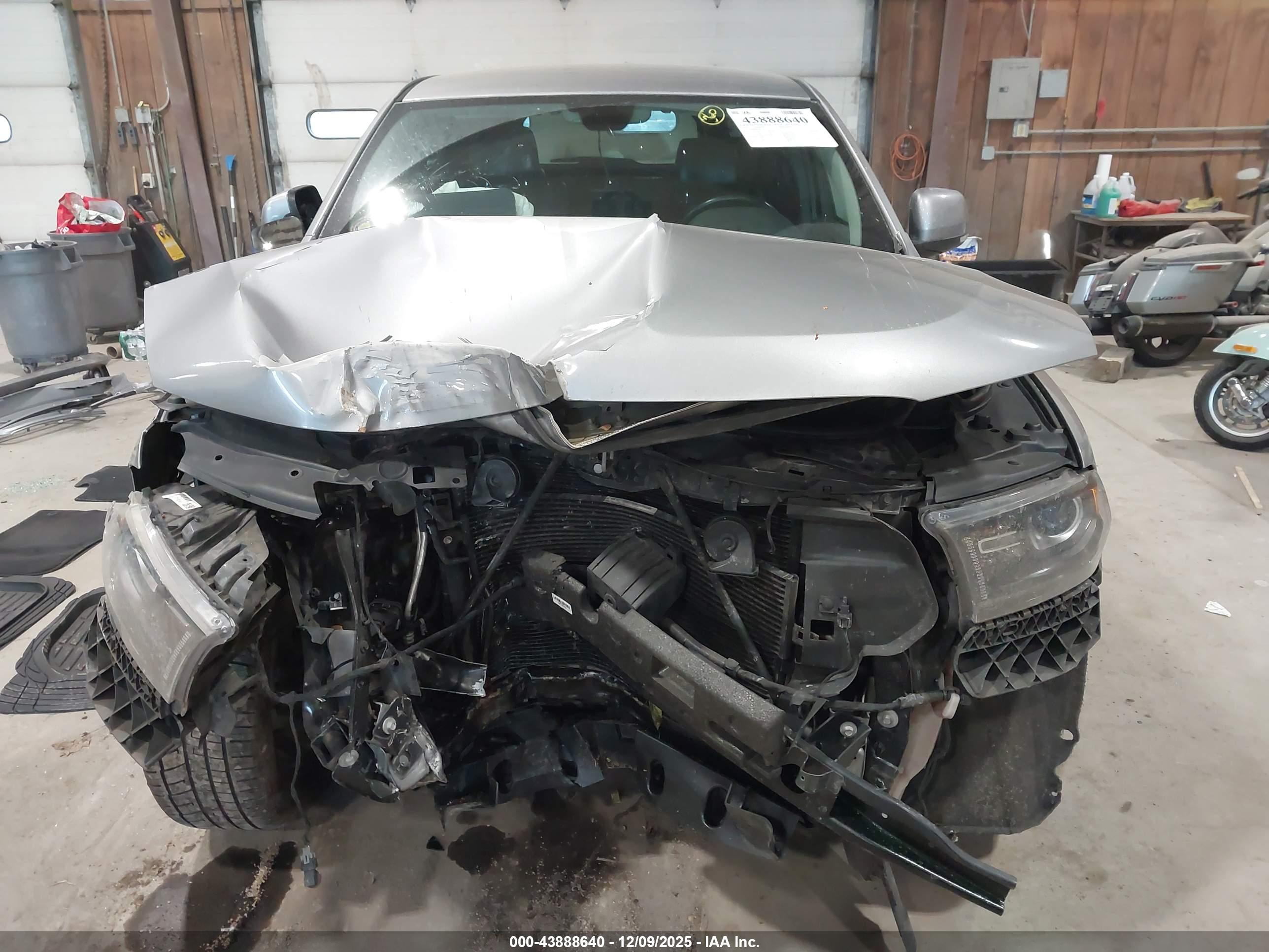 DODGE DURANGO image 6