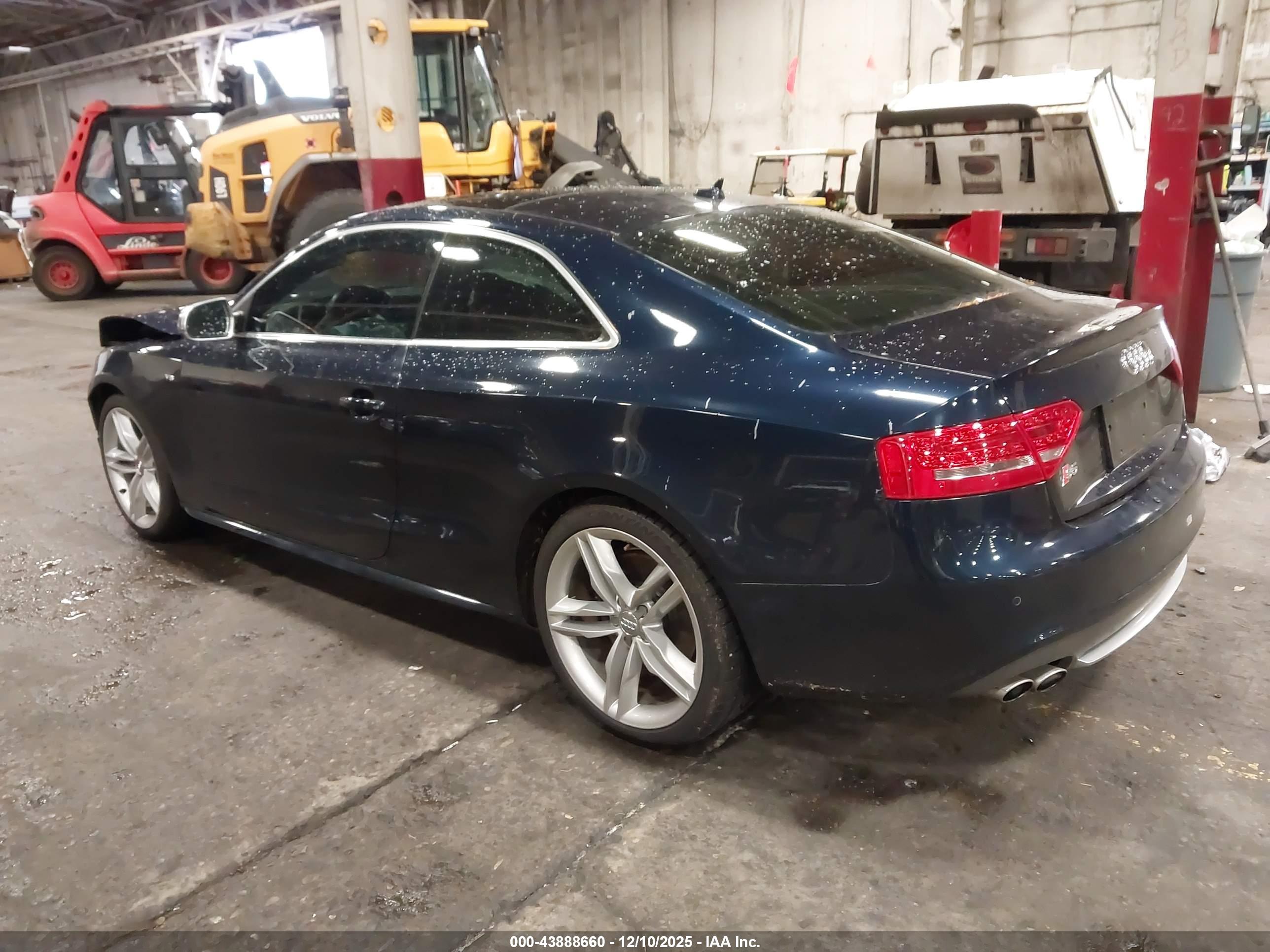 AUDI S5 image 3