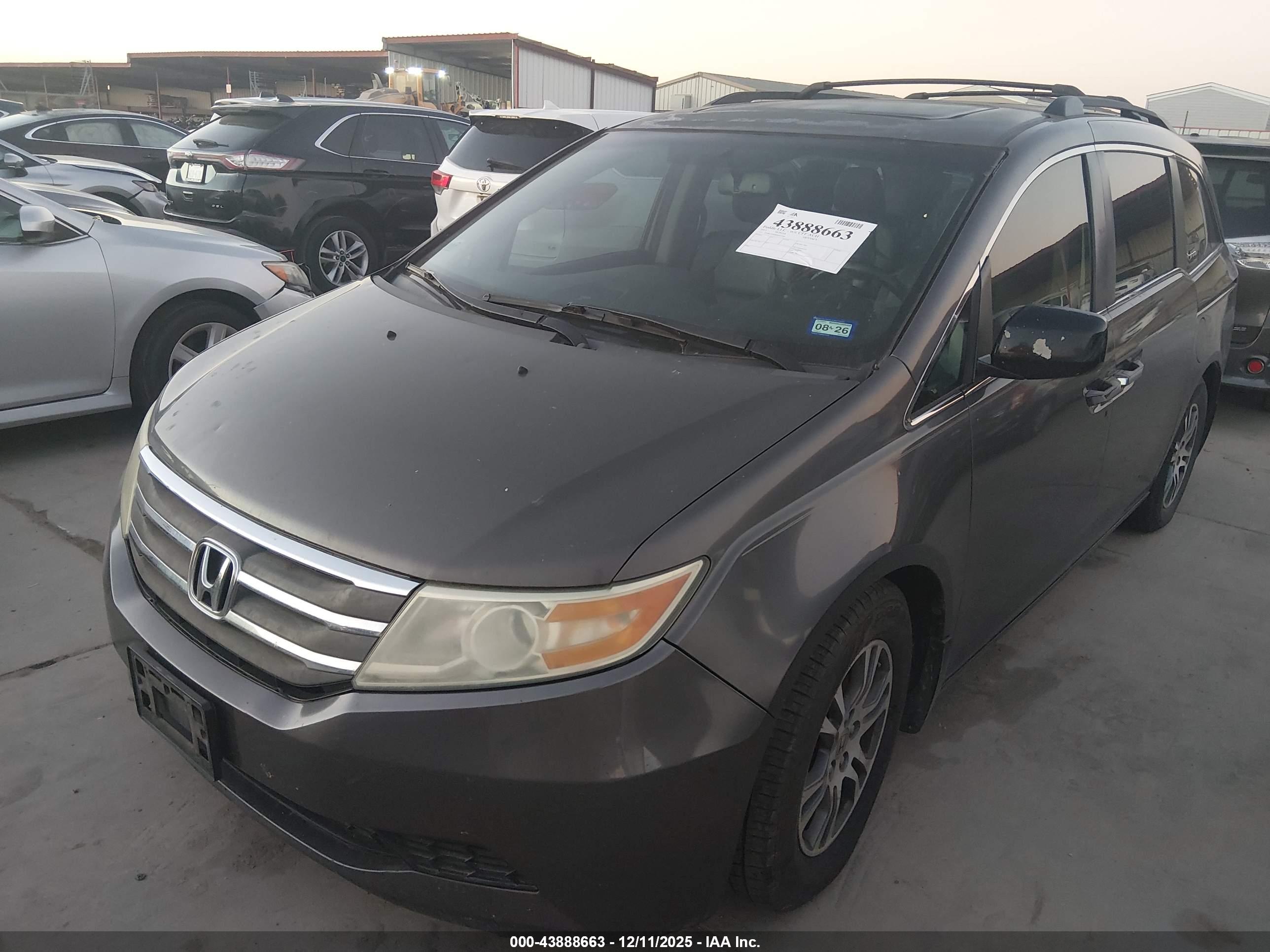 HONDA ODYSSEY image 2