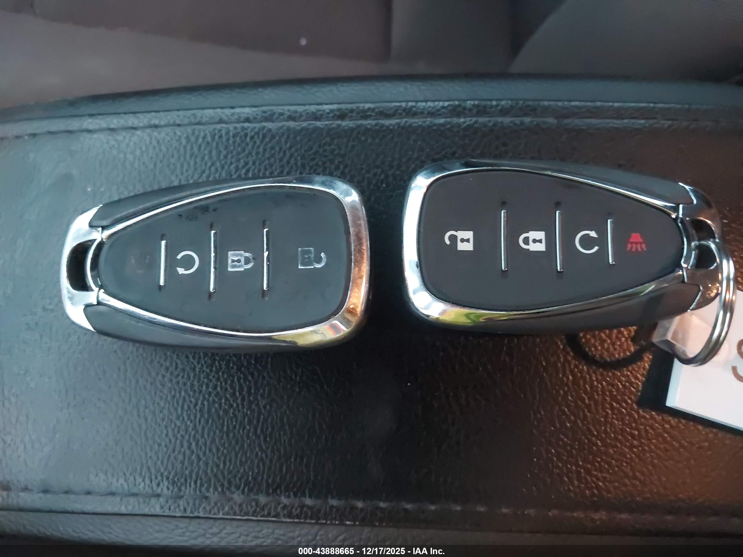 CHEVROLET CRUZE image 11