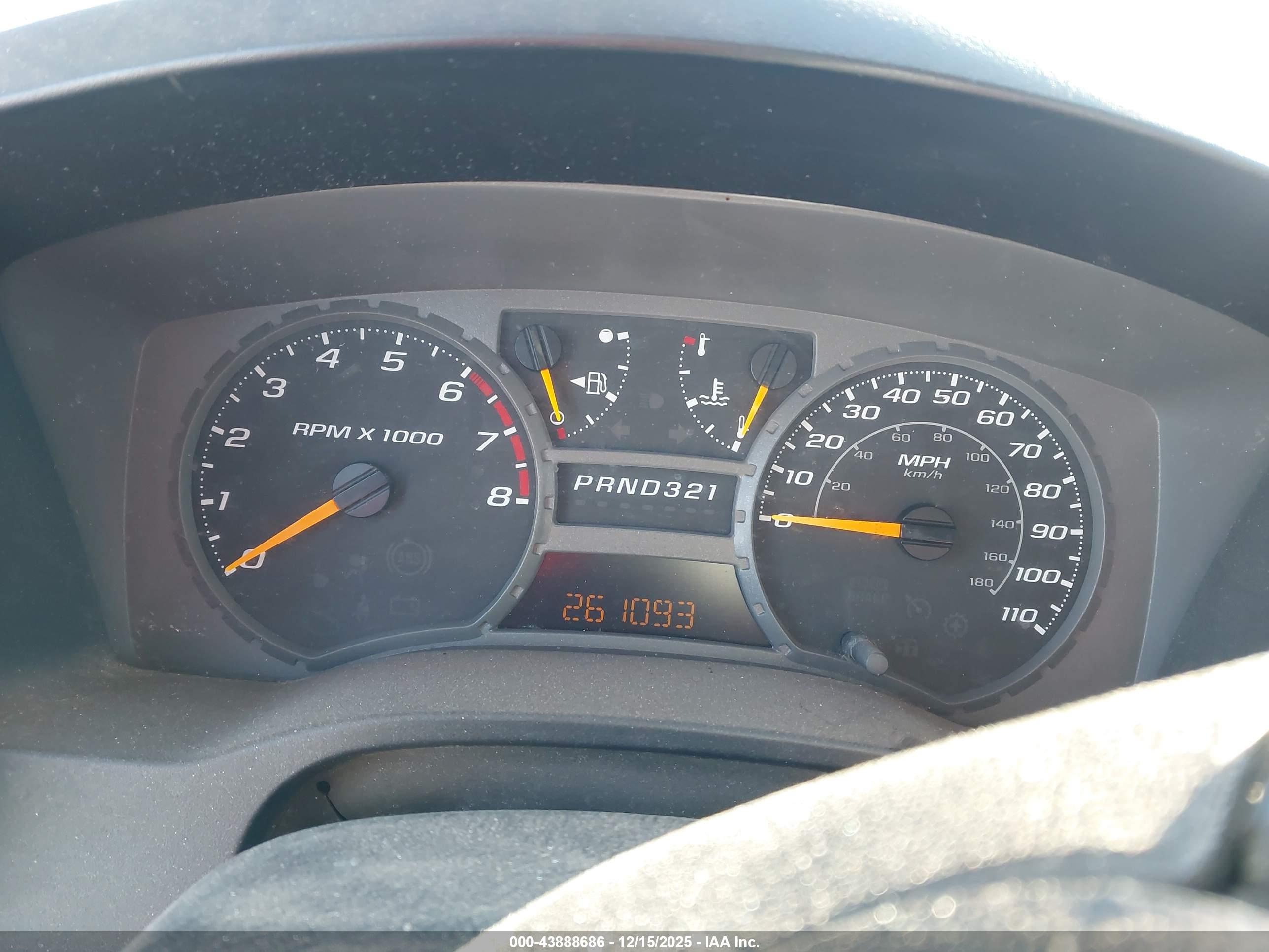 CHEVROLET COLORADO image 7