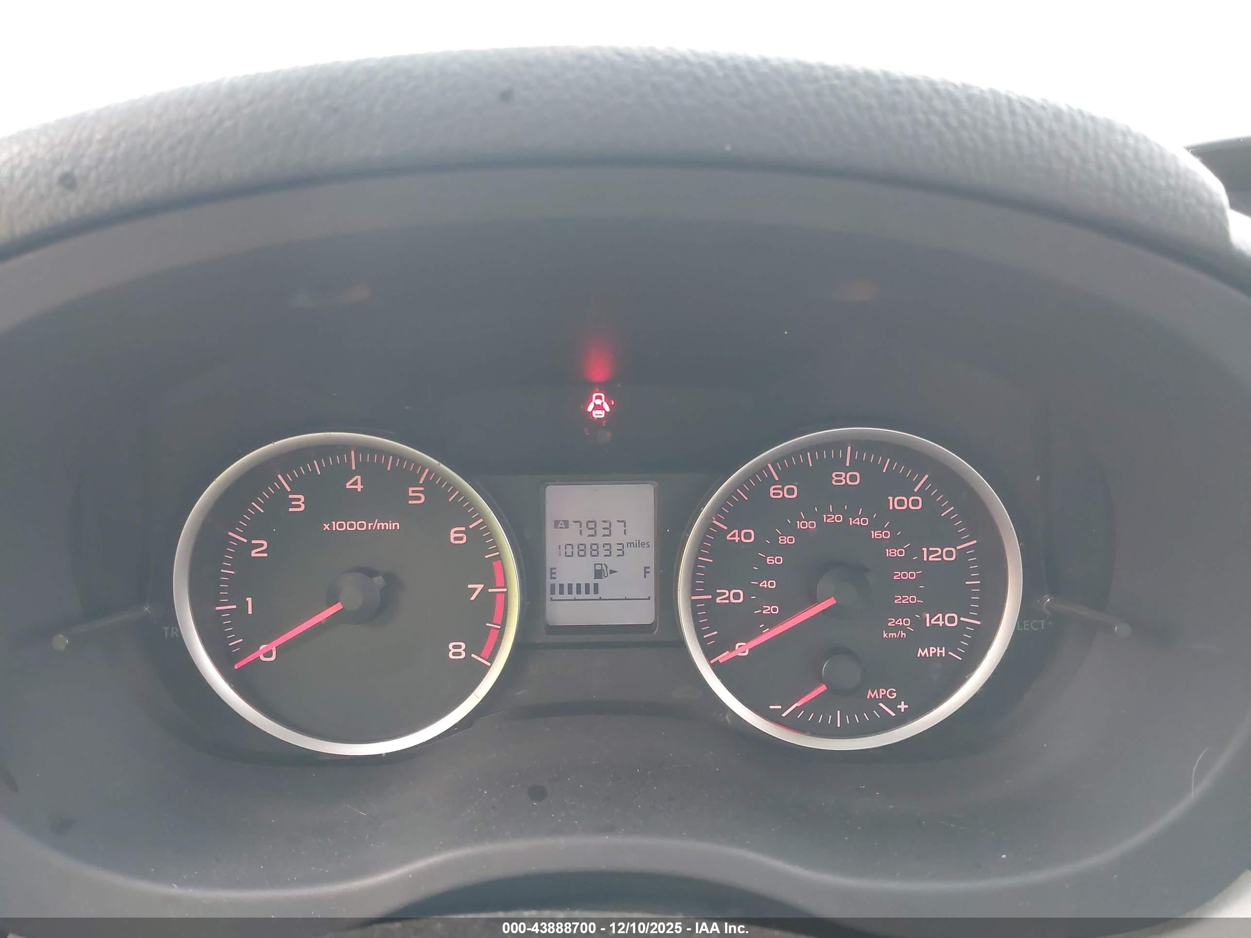 SUBARU XV image 7