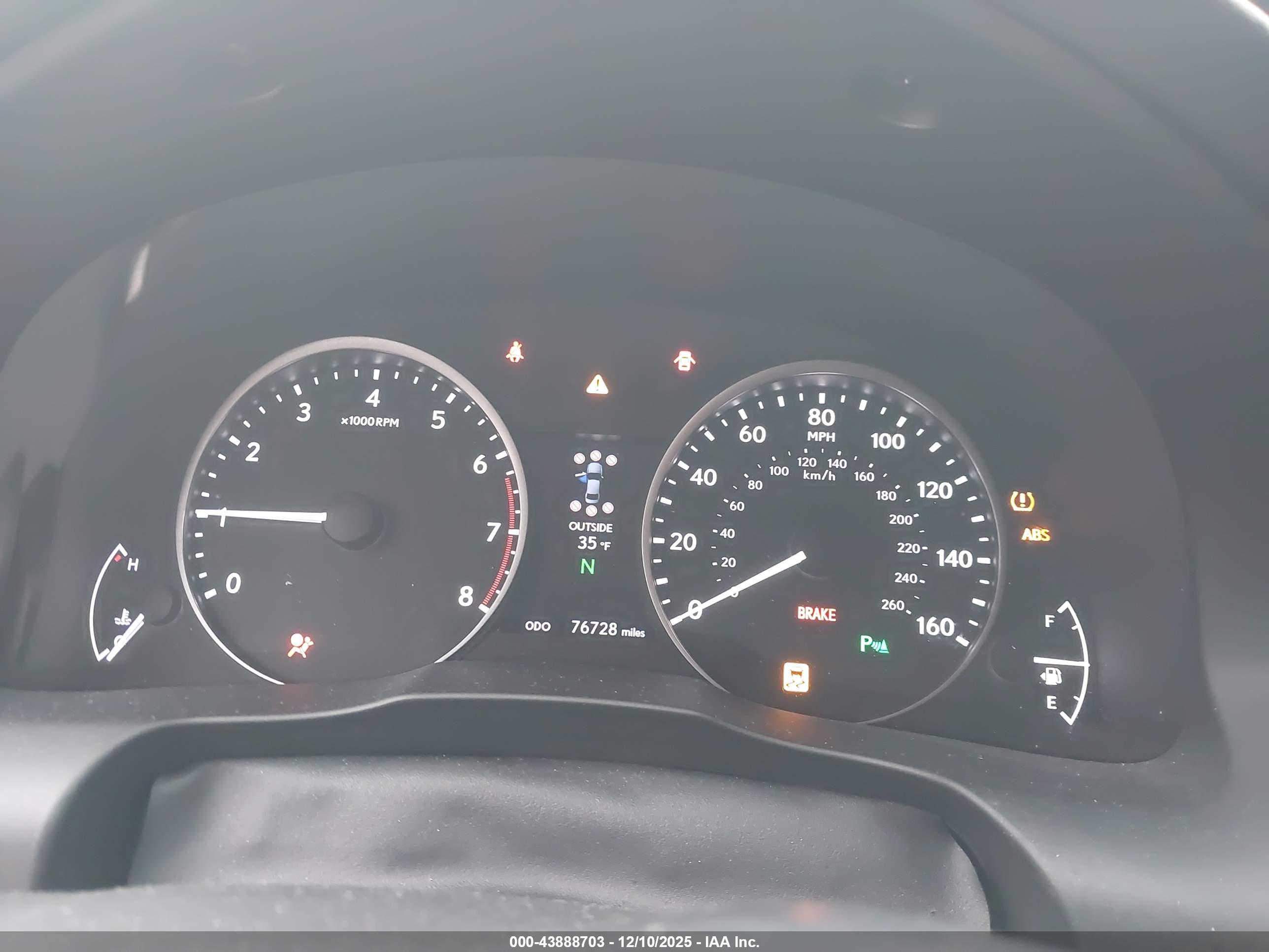 LEXUS ES image 7