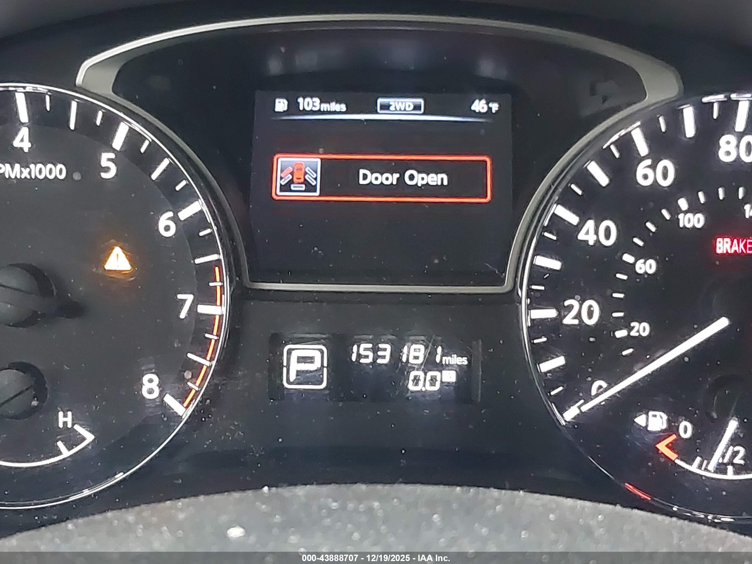 NISSAN PATHFINDER image 7