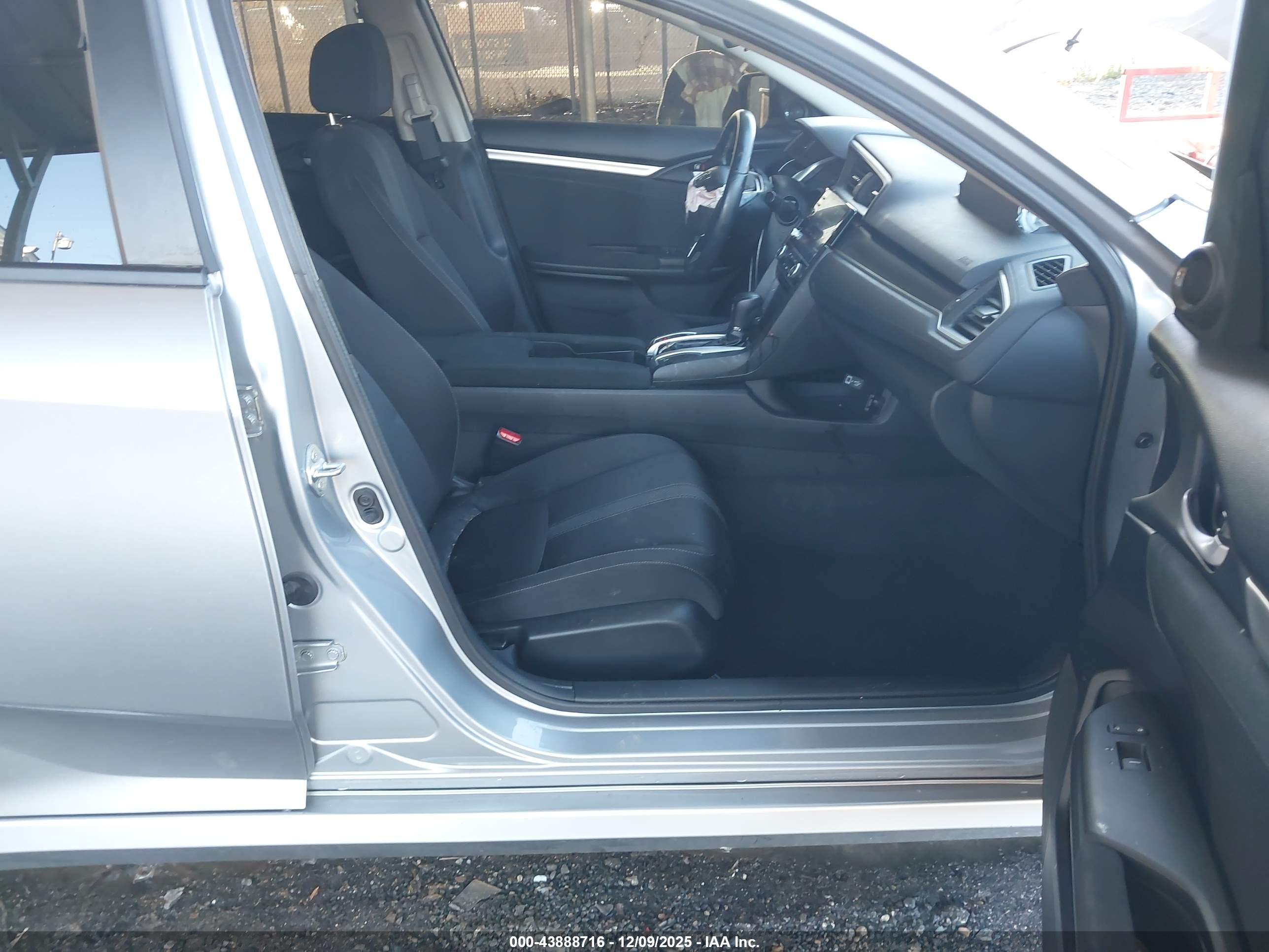 HONDA CIVIC image 5