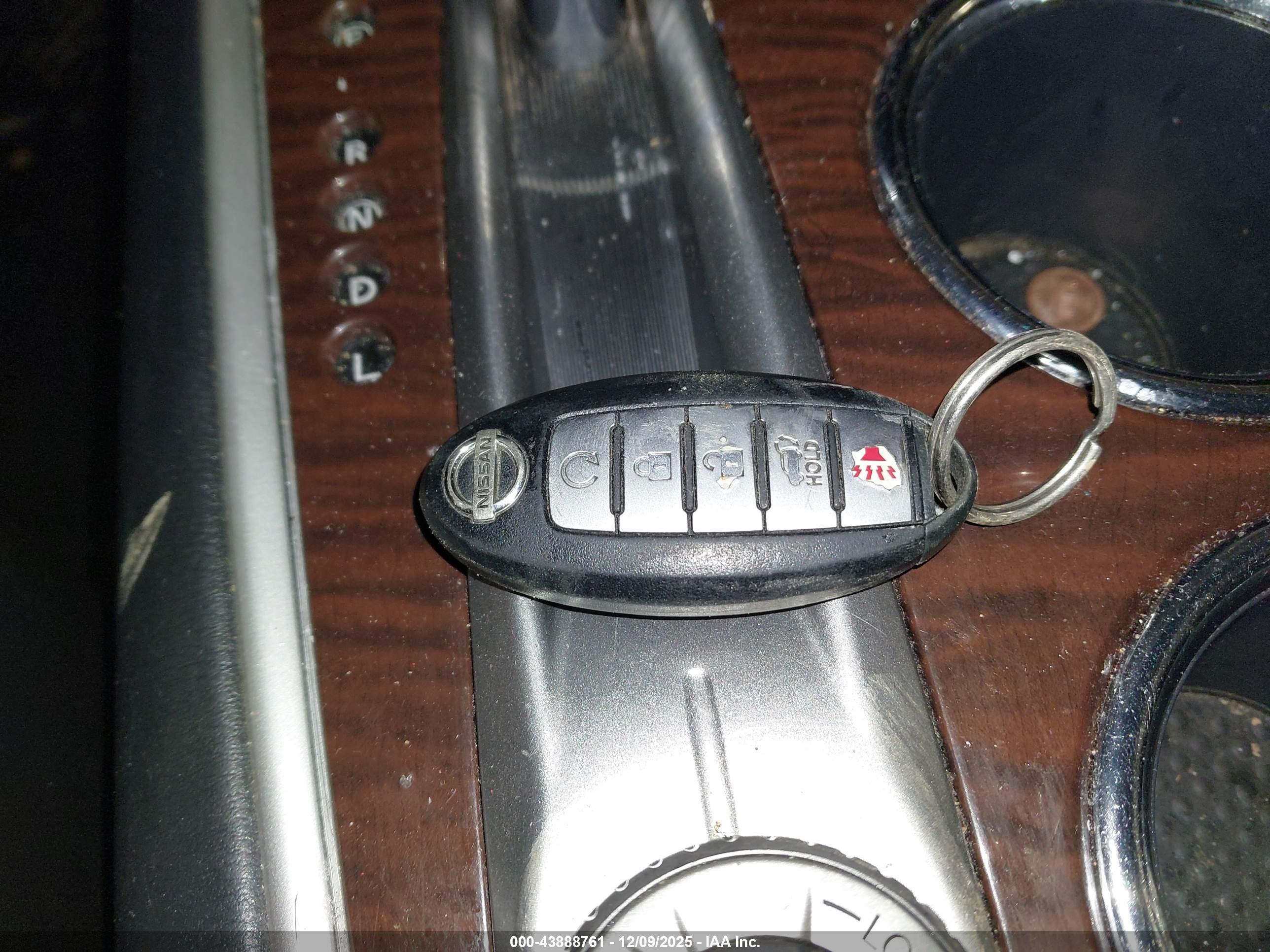 NISSAN PATHFINDER image 11