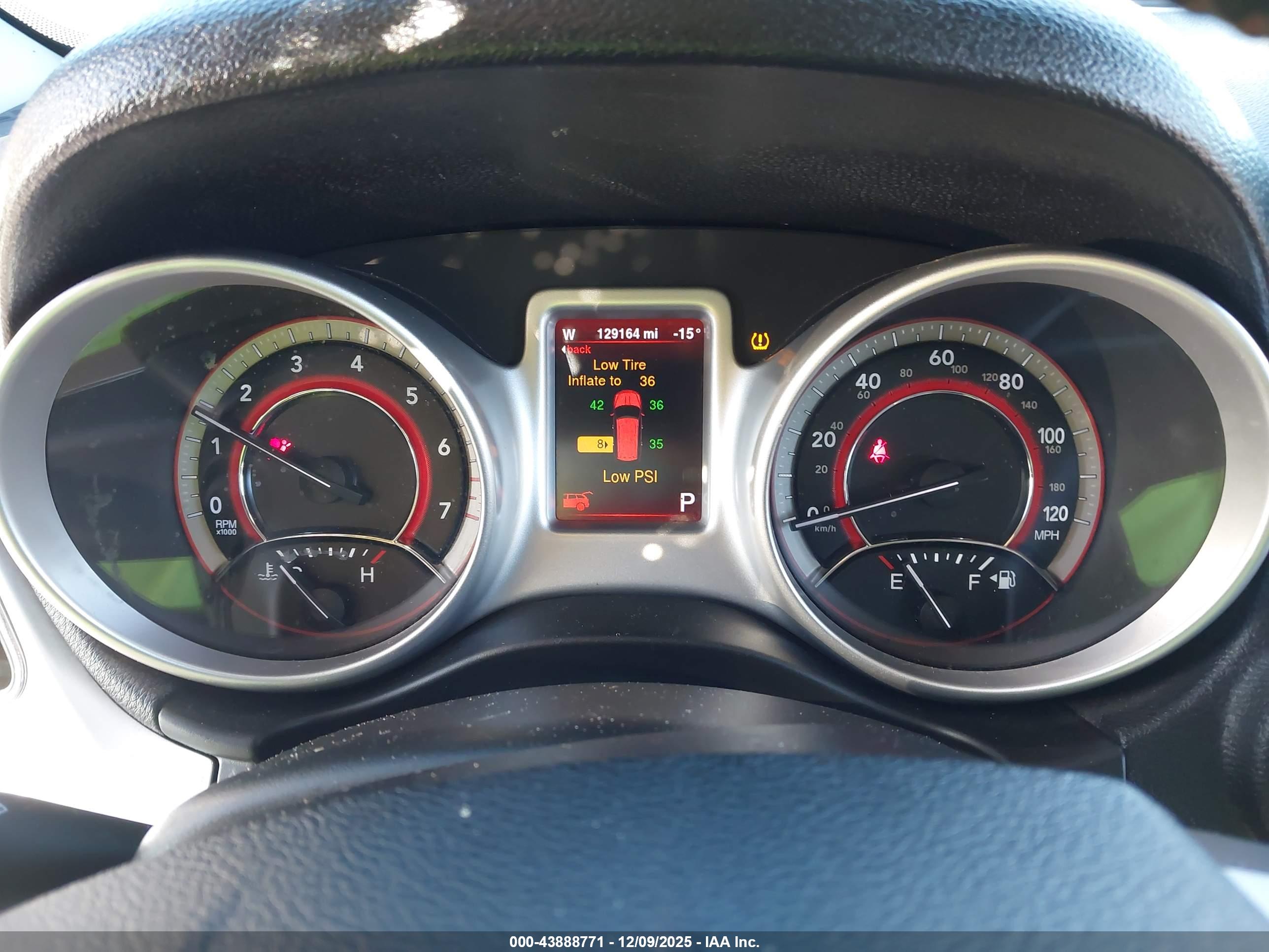 DODGE JOURNEY image 7